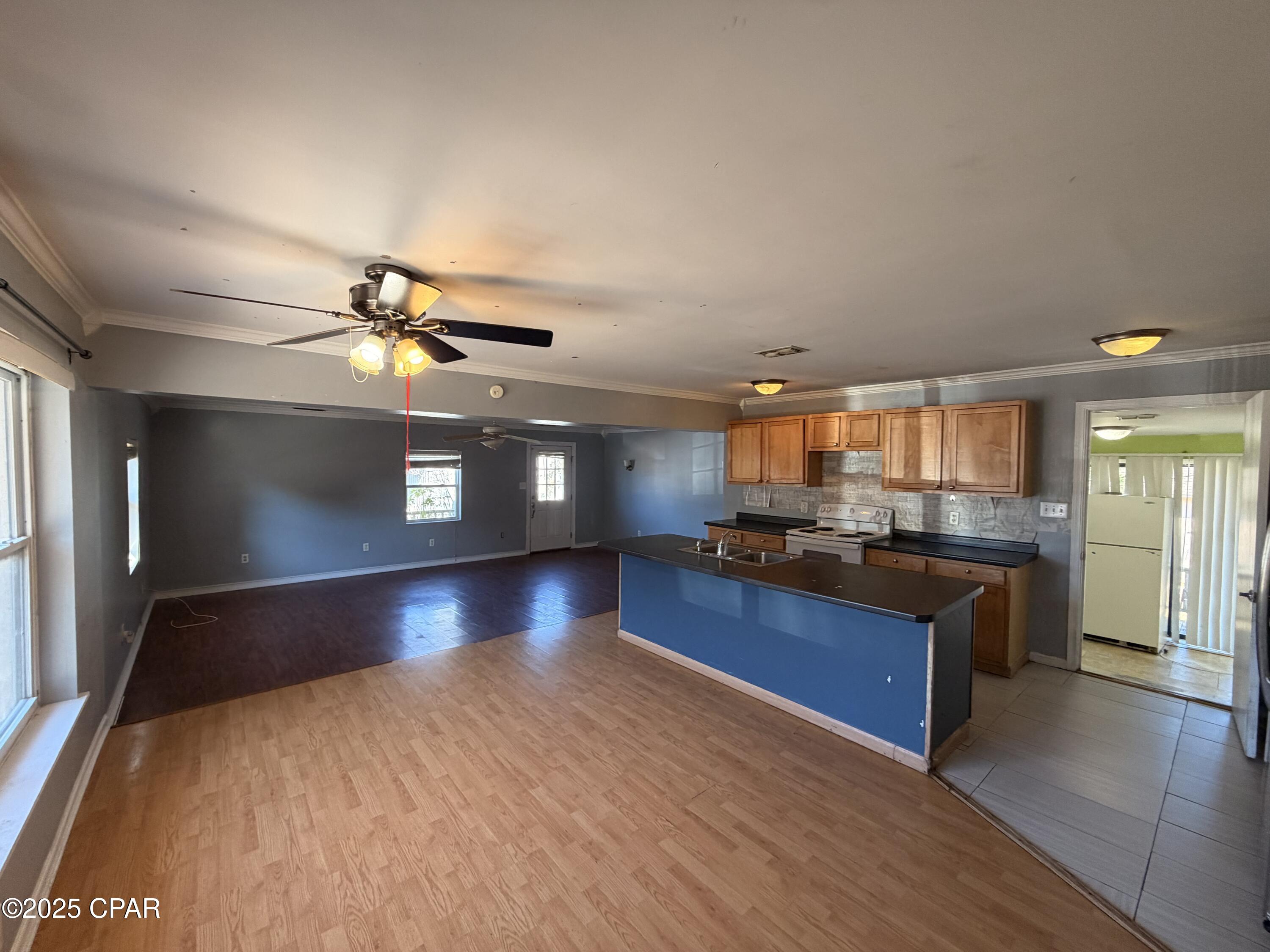 Caroline Add Unit 2 - Residential