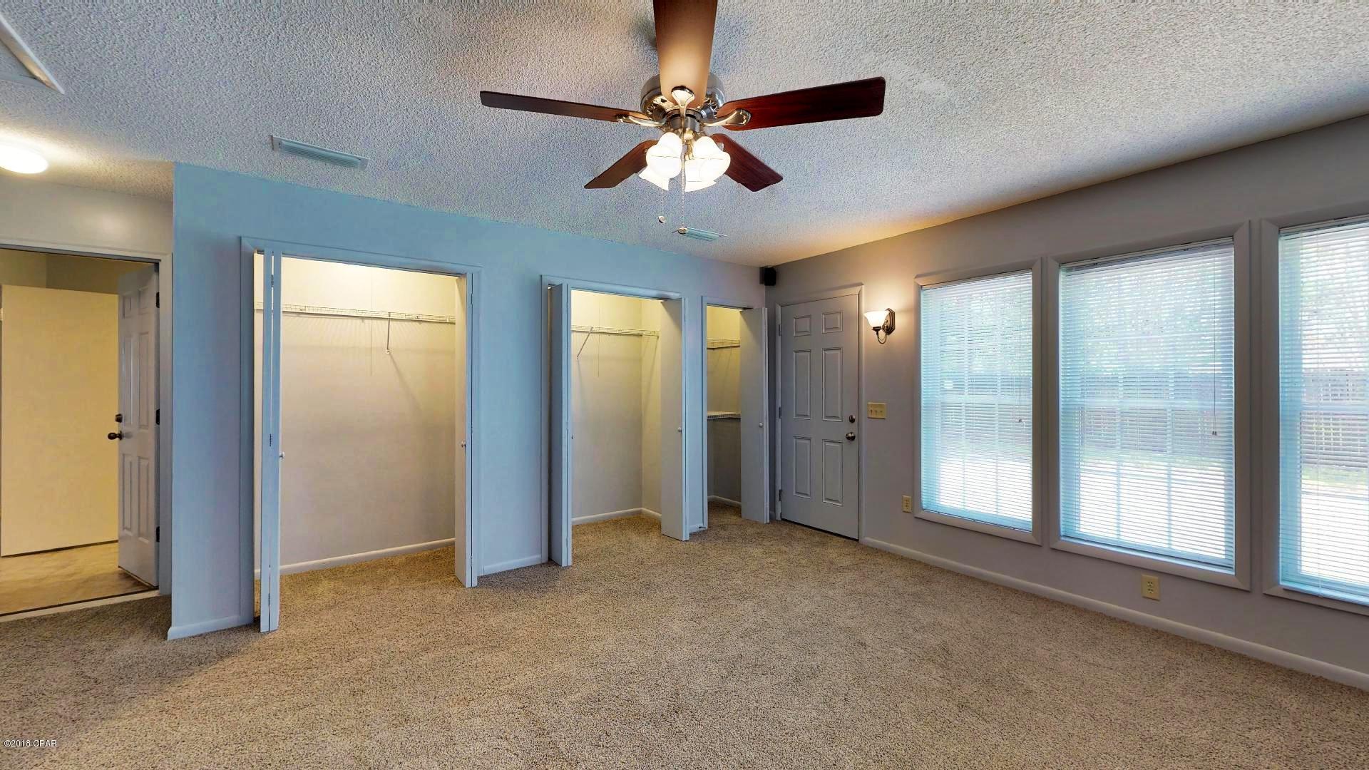 Live Oaks Heights - Residential