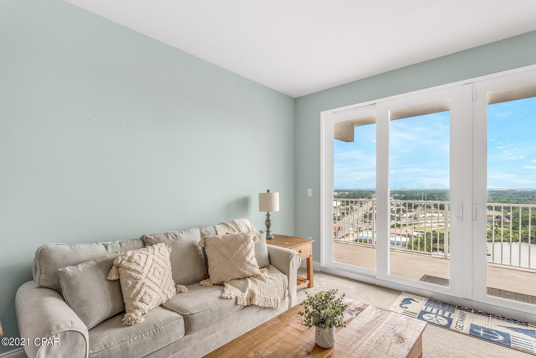 Laketown Wharf - Residential