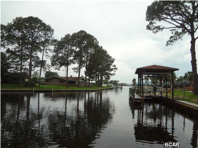 North Shore Unit 2 - Land