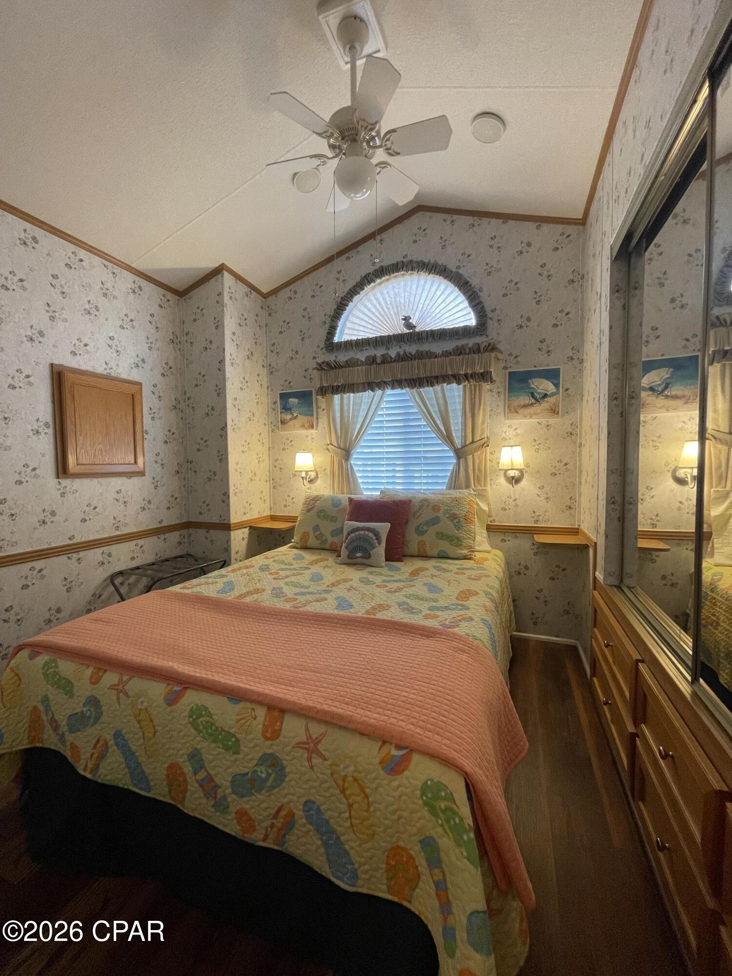 Emerald Pointe Resort - Residential