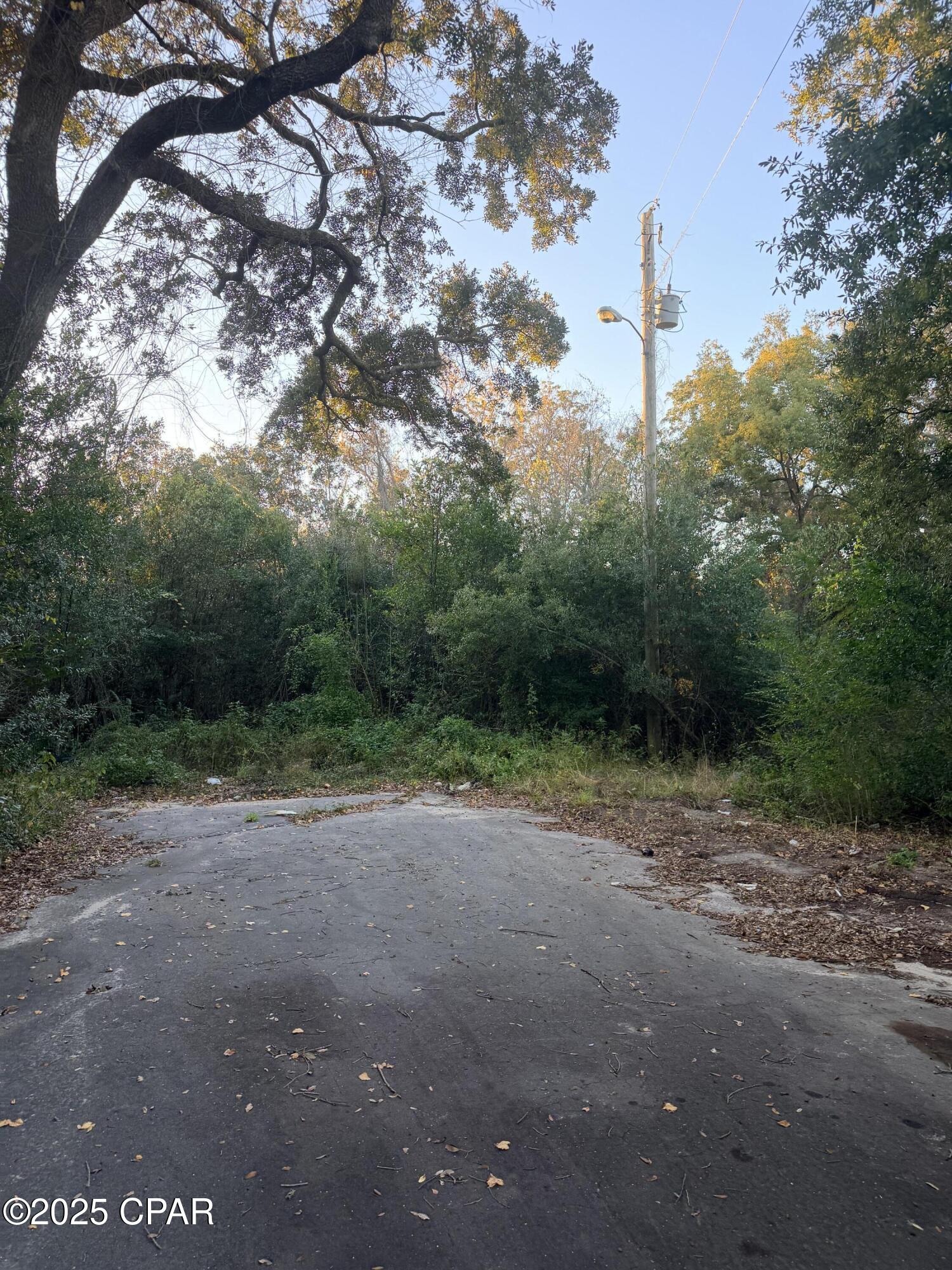 No Named Subdivision - Land