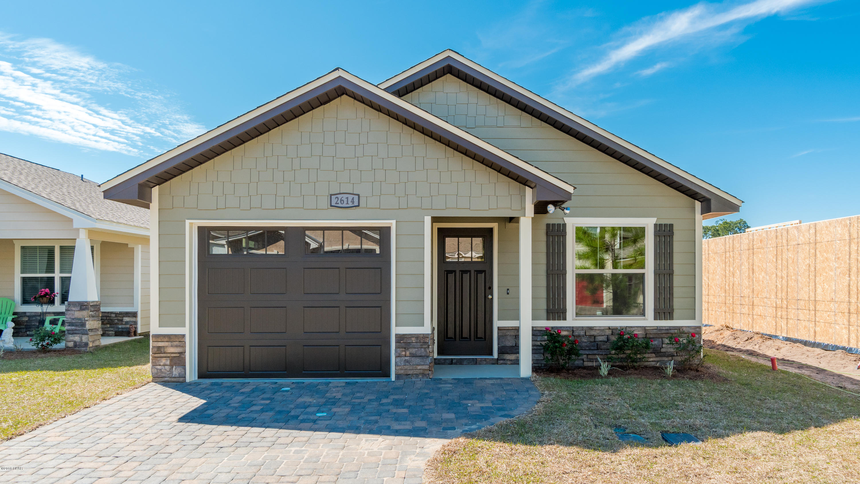 Ashlee Manor - Residential