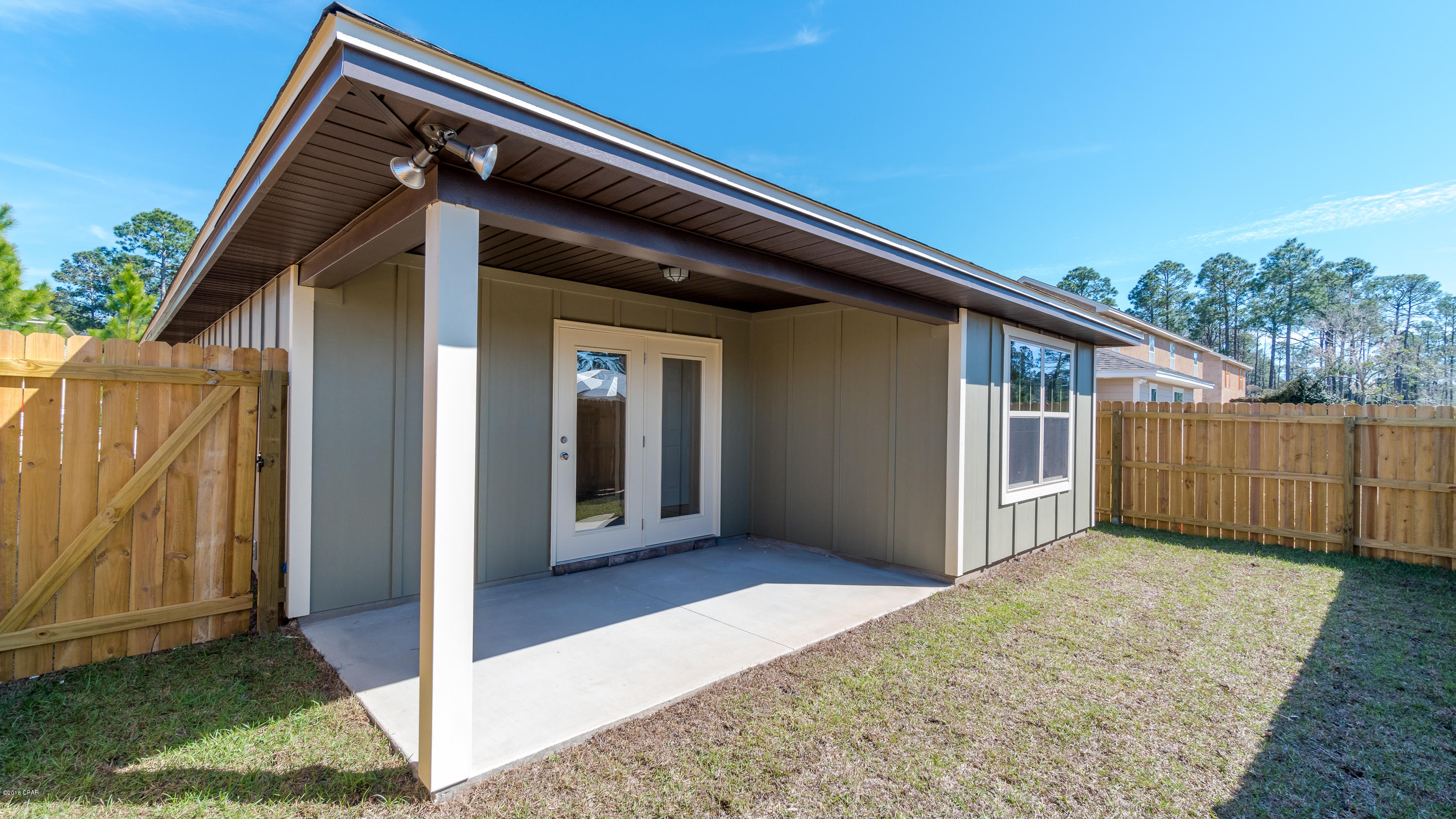 Ashlee Manor - Residential