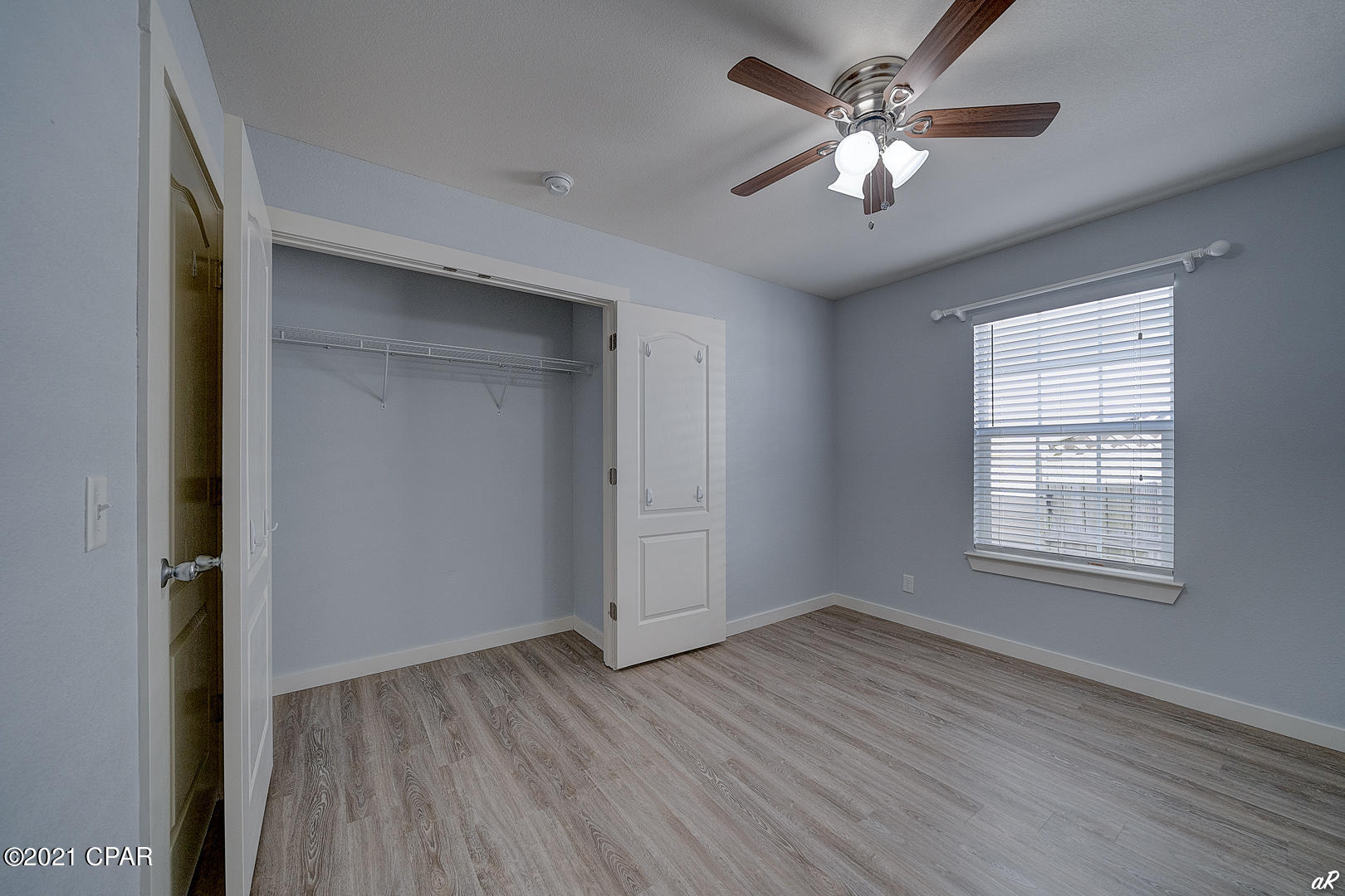 Woodlawn Village Ph 1 - Residential Lease