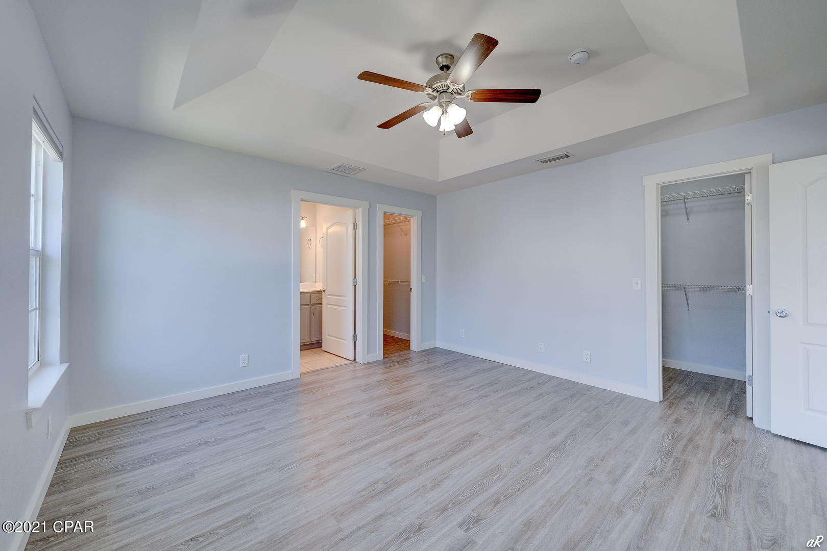 Woodlawn Village Ph 1 - Residential Lease