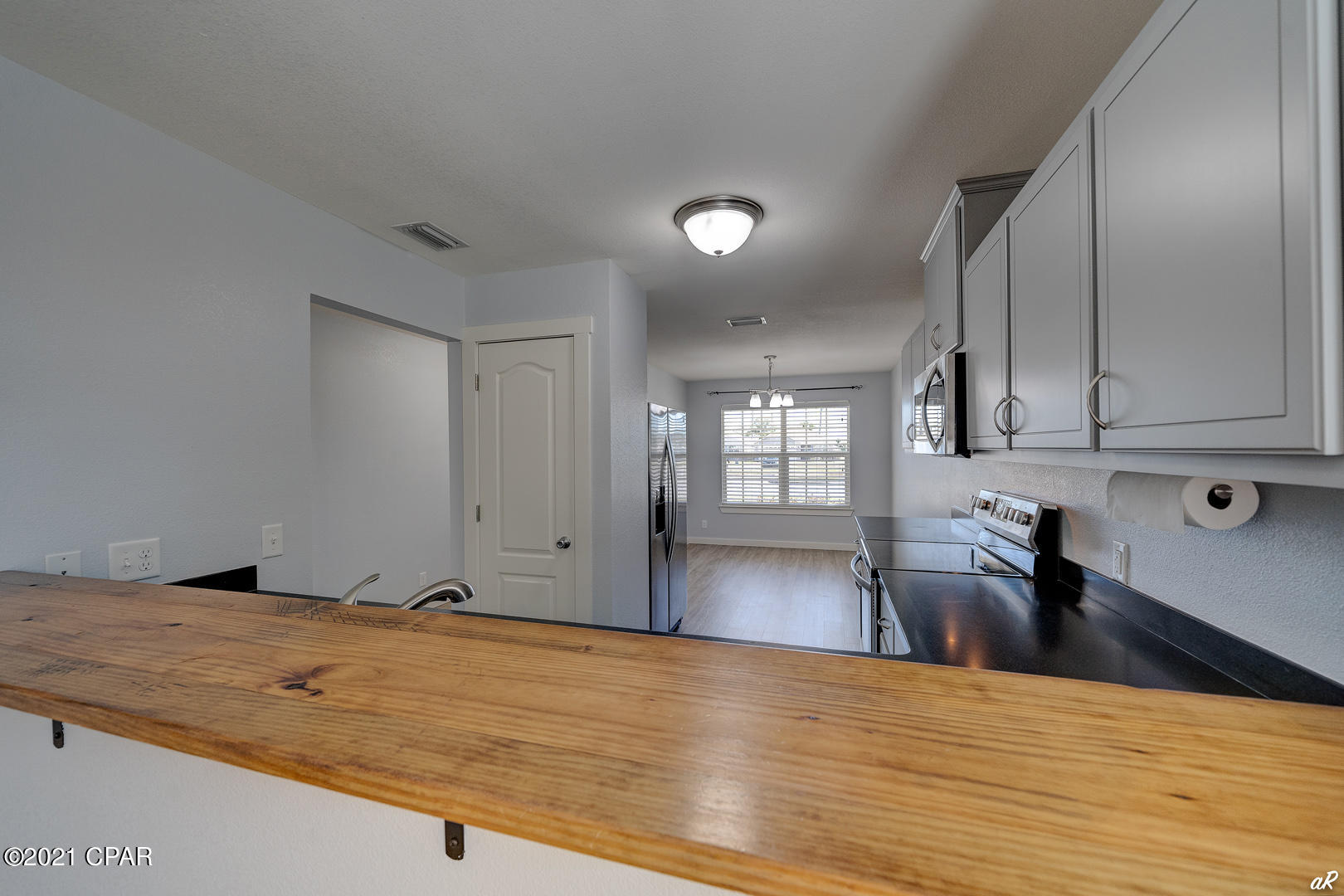 Woodlawn Village Ph 1 - Residential Lease