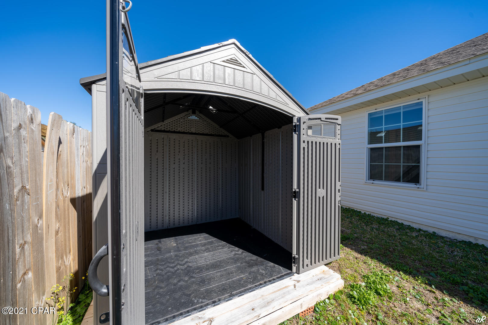 Woodlawn Village Ph 1 - Residential Lease