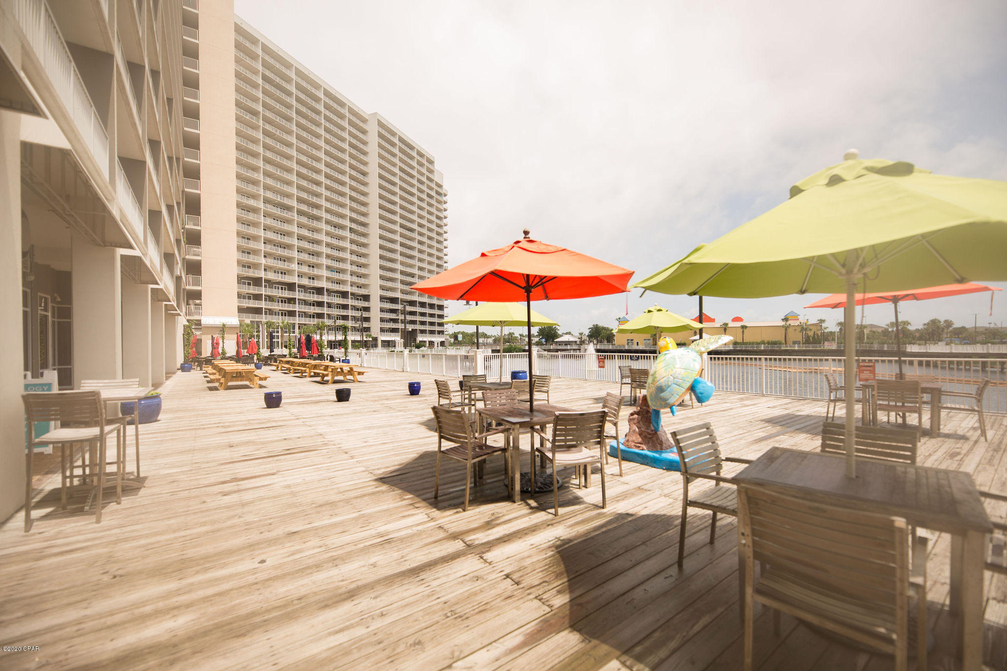 Laketown Wharf - Residential