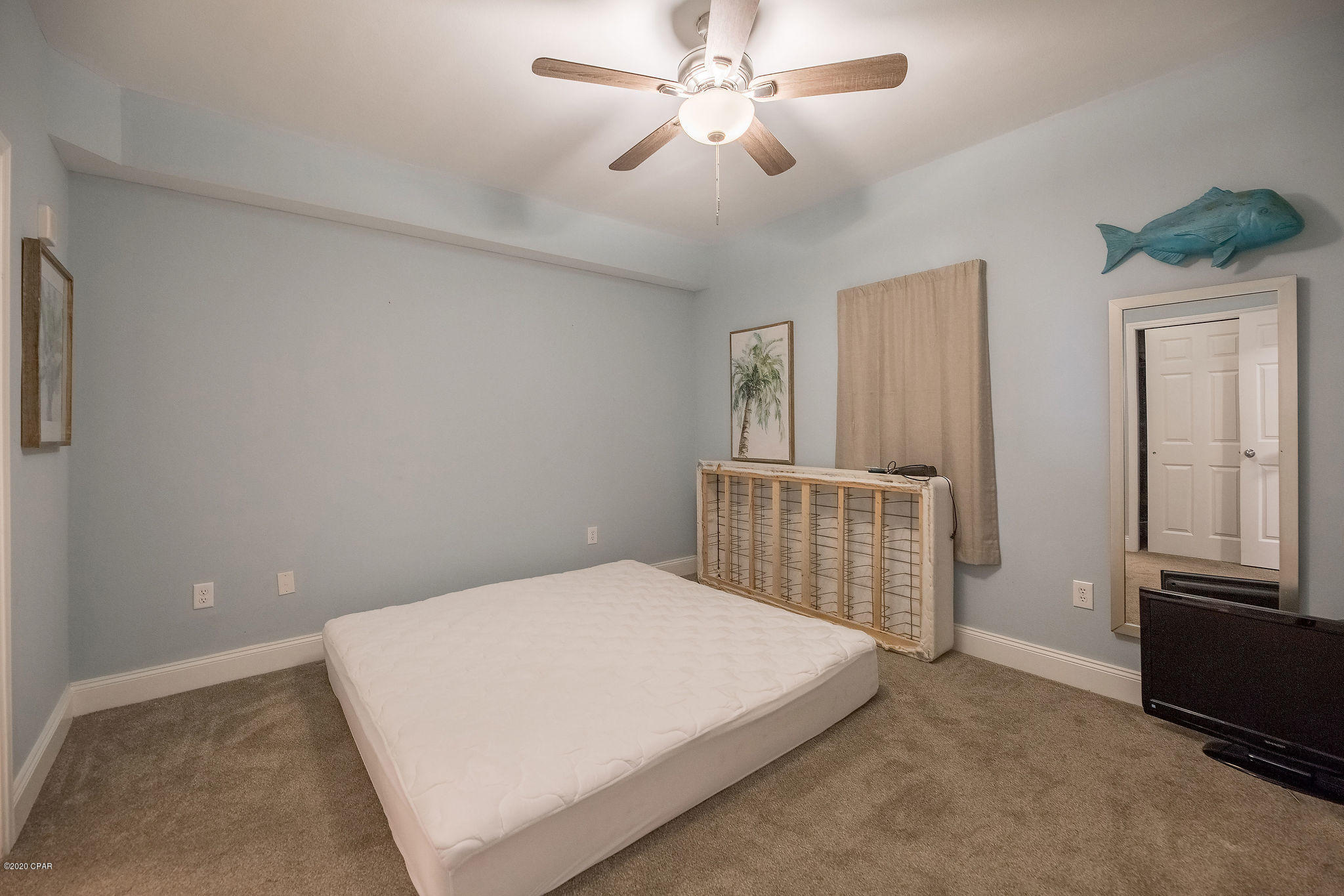 Laketown Wharf - Residential