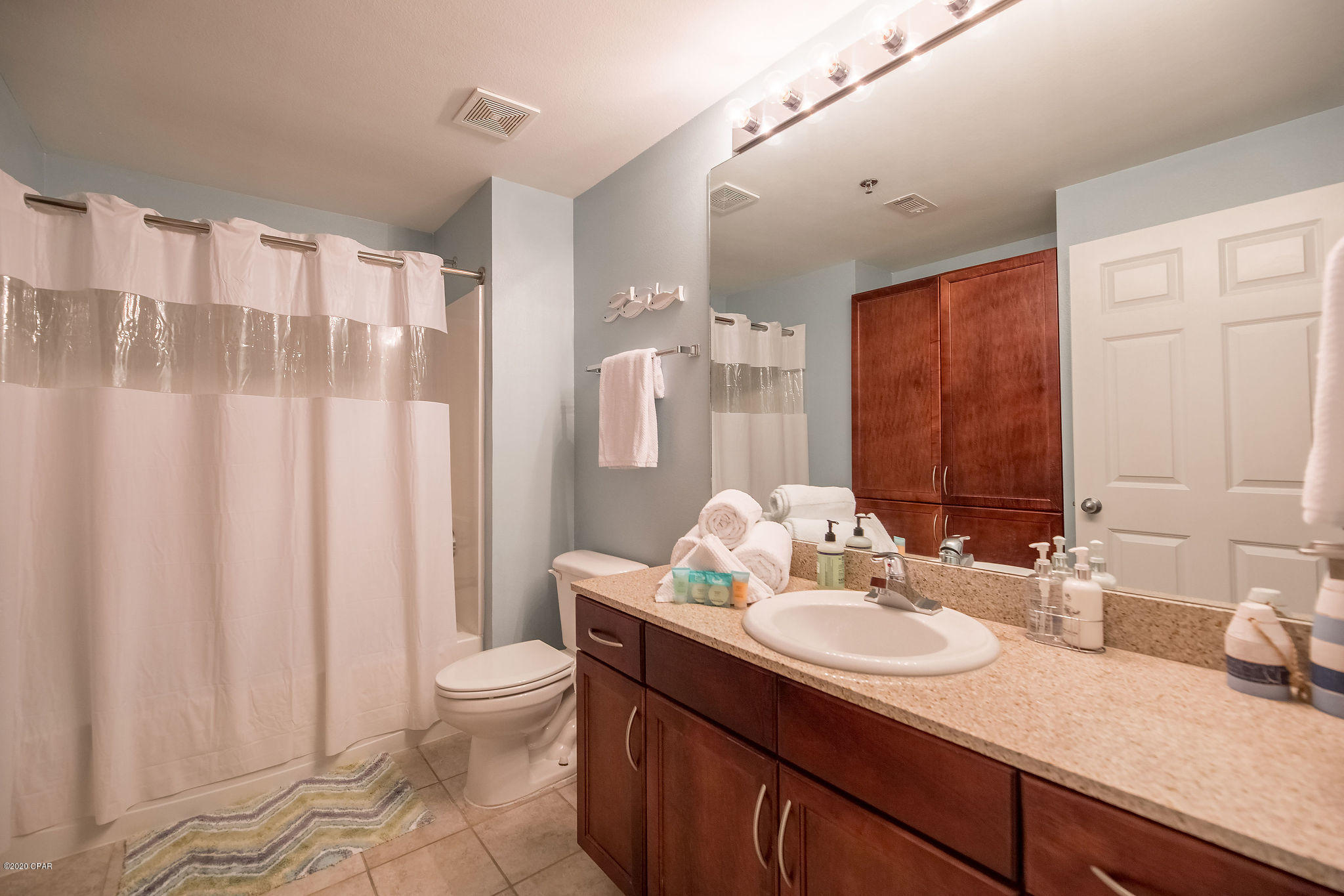 Laketown Wharf - Residential