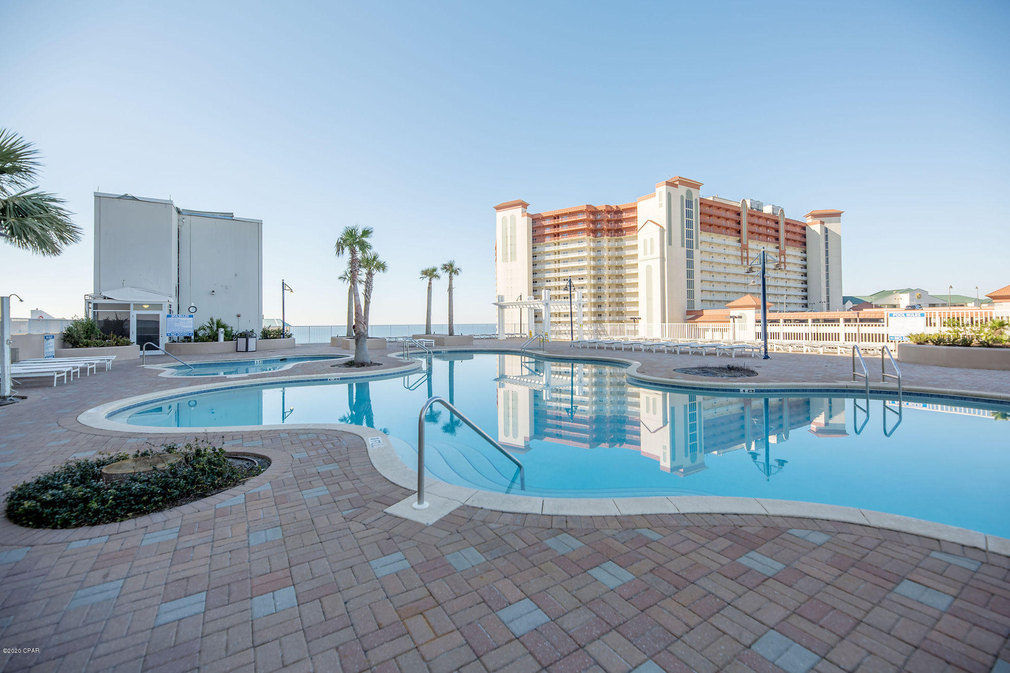 Laketown Wharf - Residential