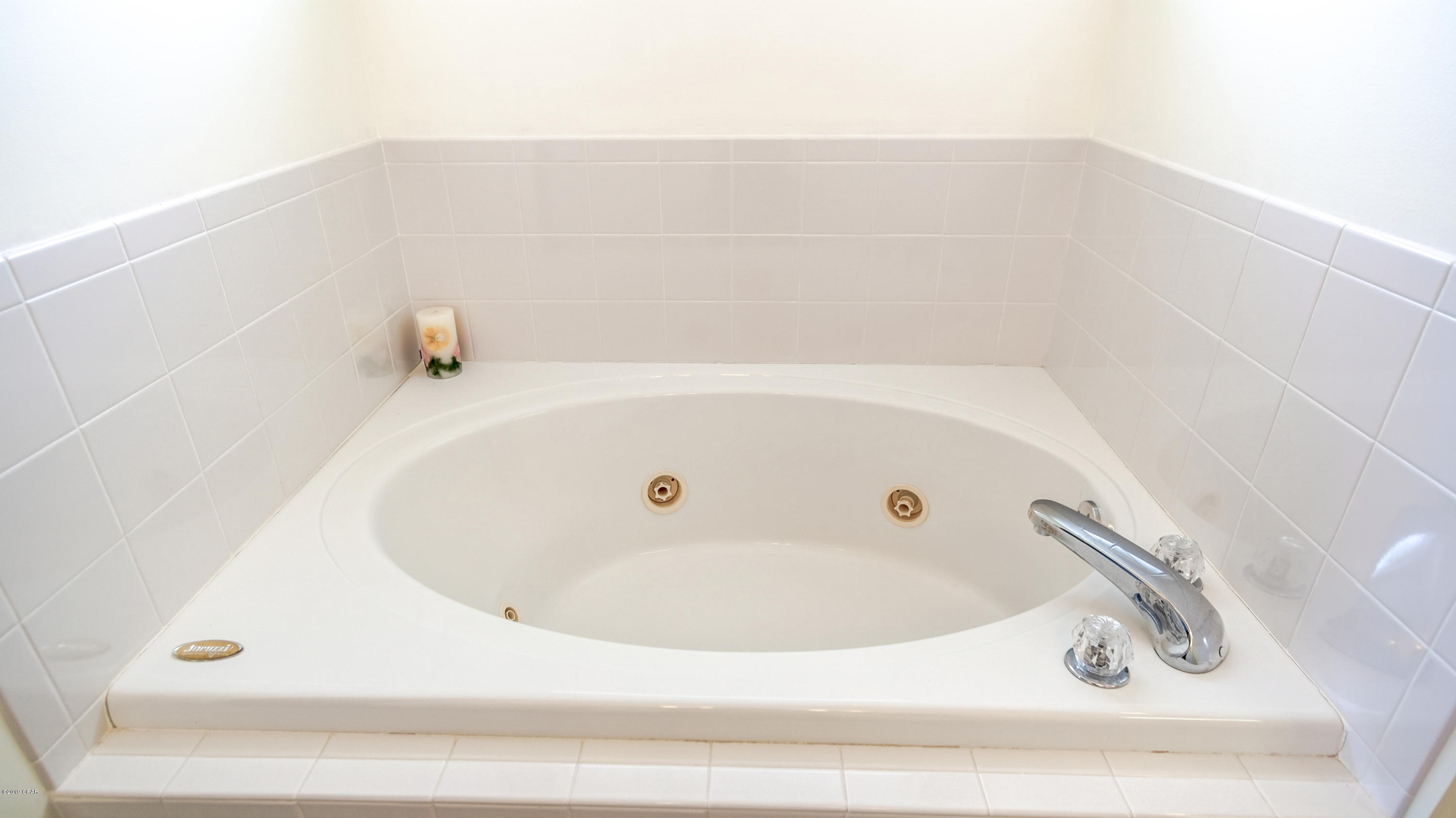 Mowat Highlands Ph V - Residential