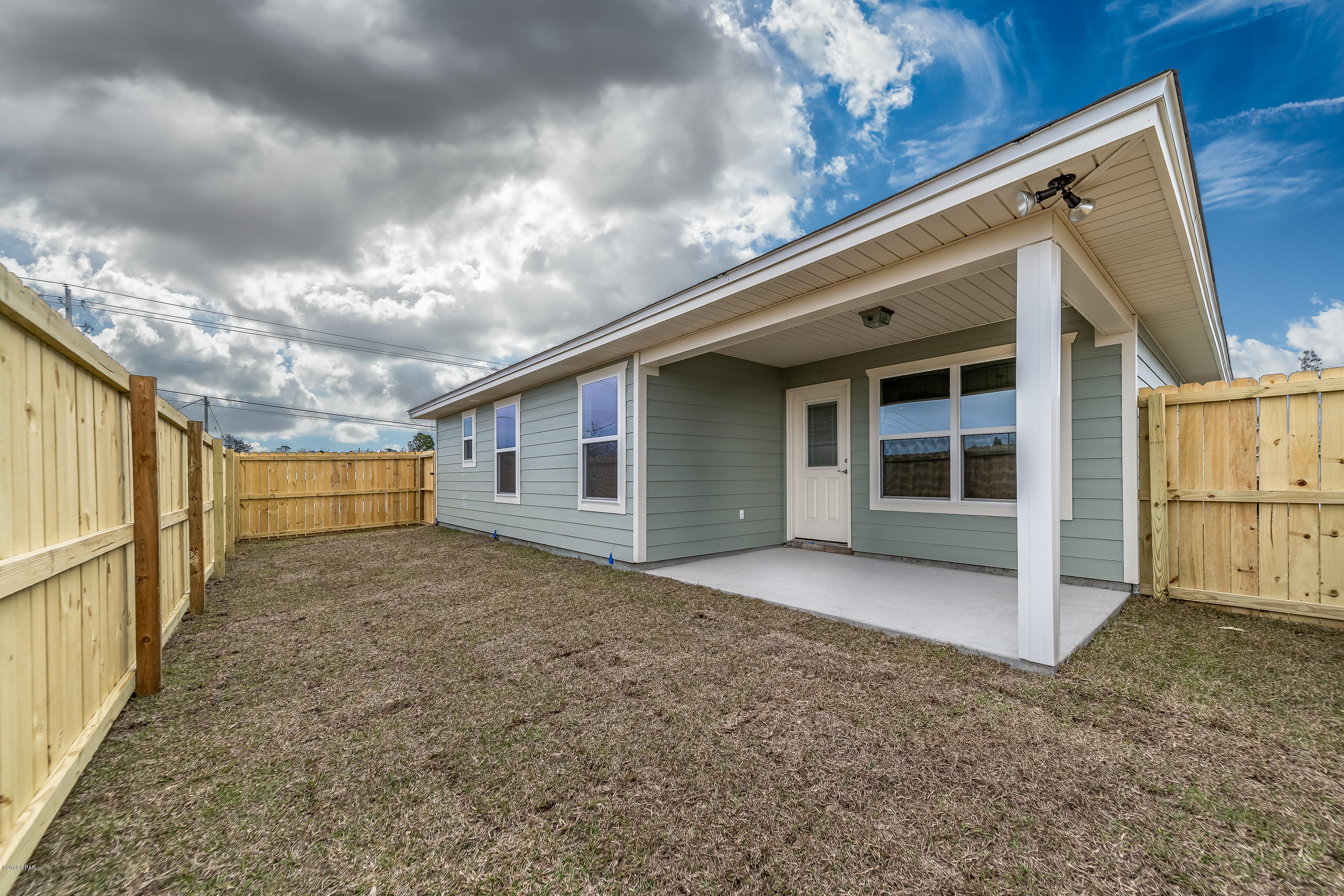 Ashlee Manor - Residential