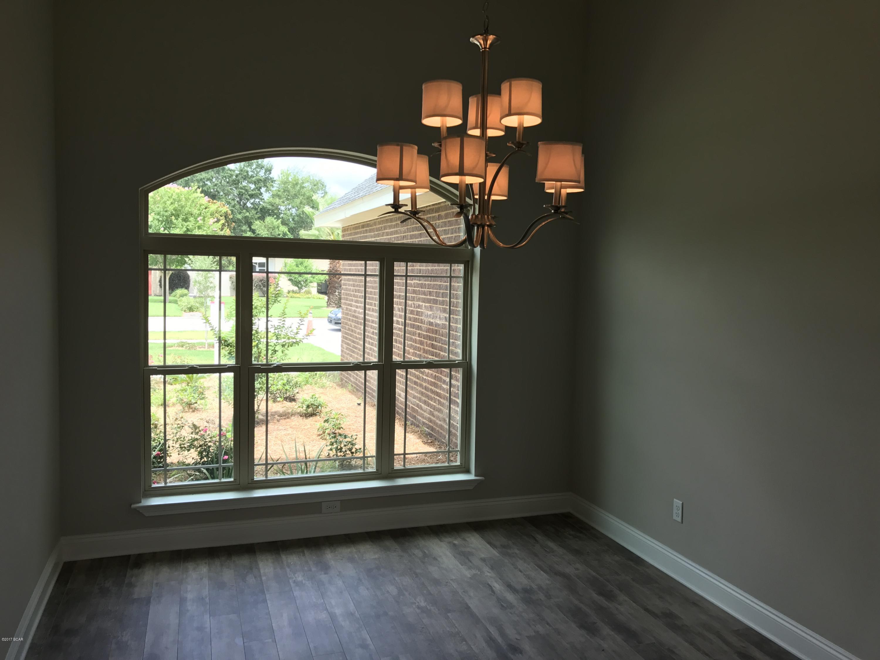 The Meadows & The Pointe - Residential