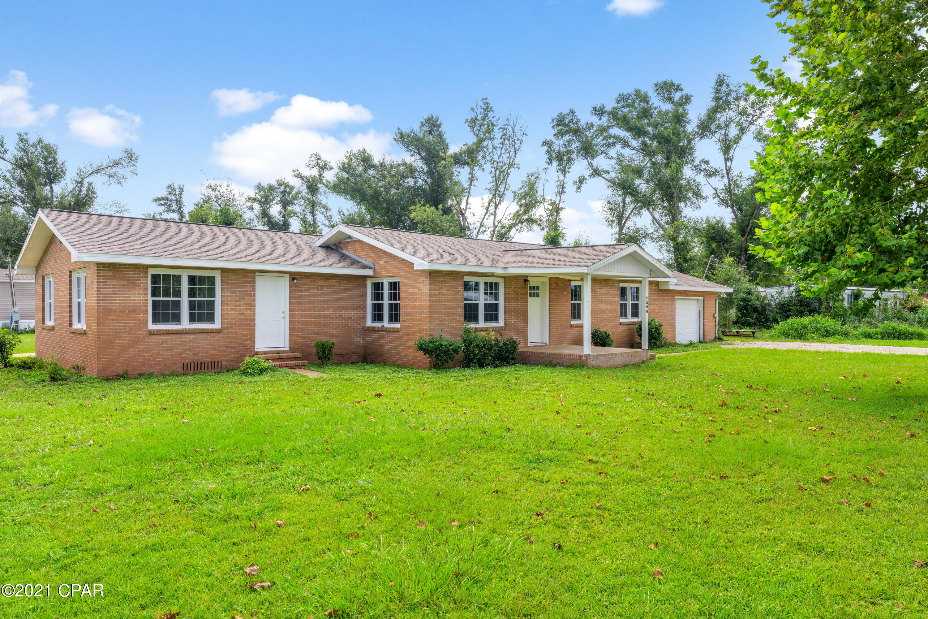 [No Recorded Subdiv] - Residential