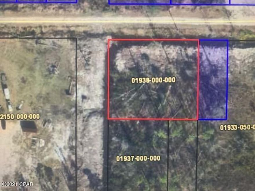 Almost 1/2 acre parcel, conveniently located outside of the hustle and bustle, yet only a 50 minute drive to Pier Park and PCB. Or 35 minutes to Tyndall Air Force Base.  This 150x130 parcel is a perfect spot for your ''getaway.''

 *Information provided is deemed reliable but is not guaranteed and should be independently verified by the buyer*
