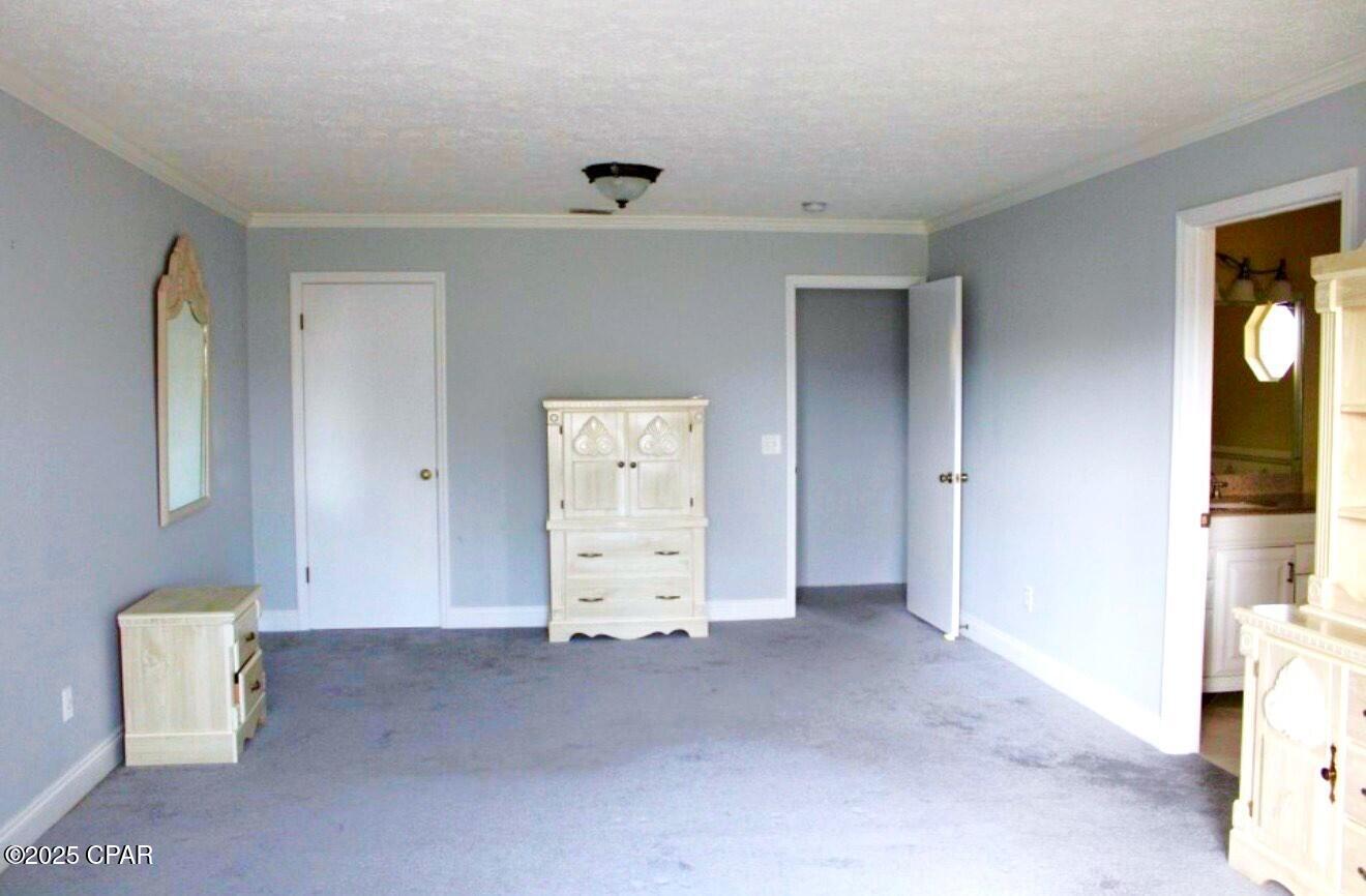 Pine Forest Est Ph 1 - Residential