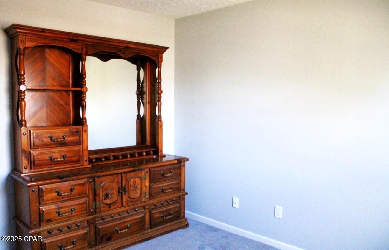 Pine Forest Est Ph 1 - Residential