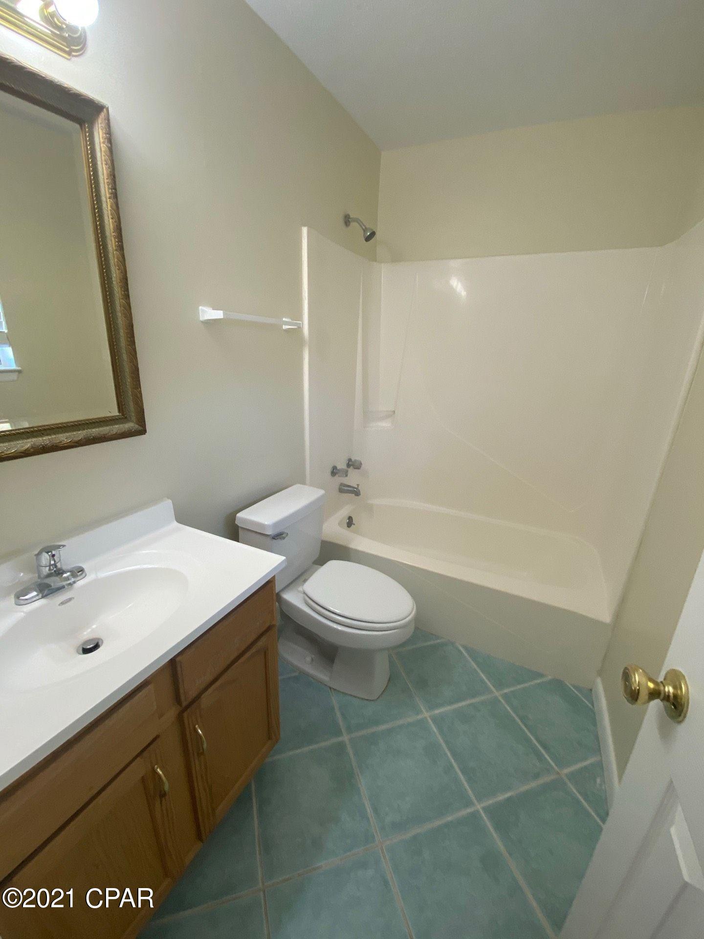 [No Recorded Subdiv] - Residential Lease