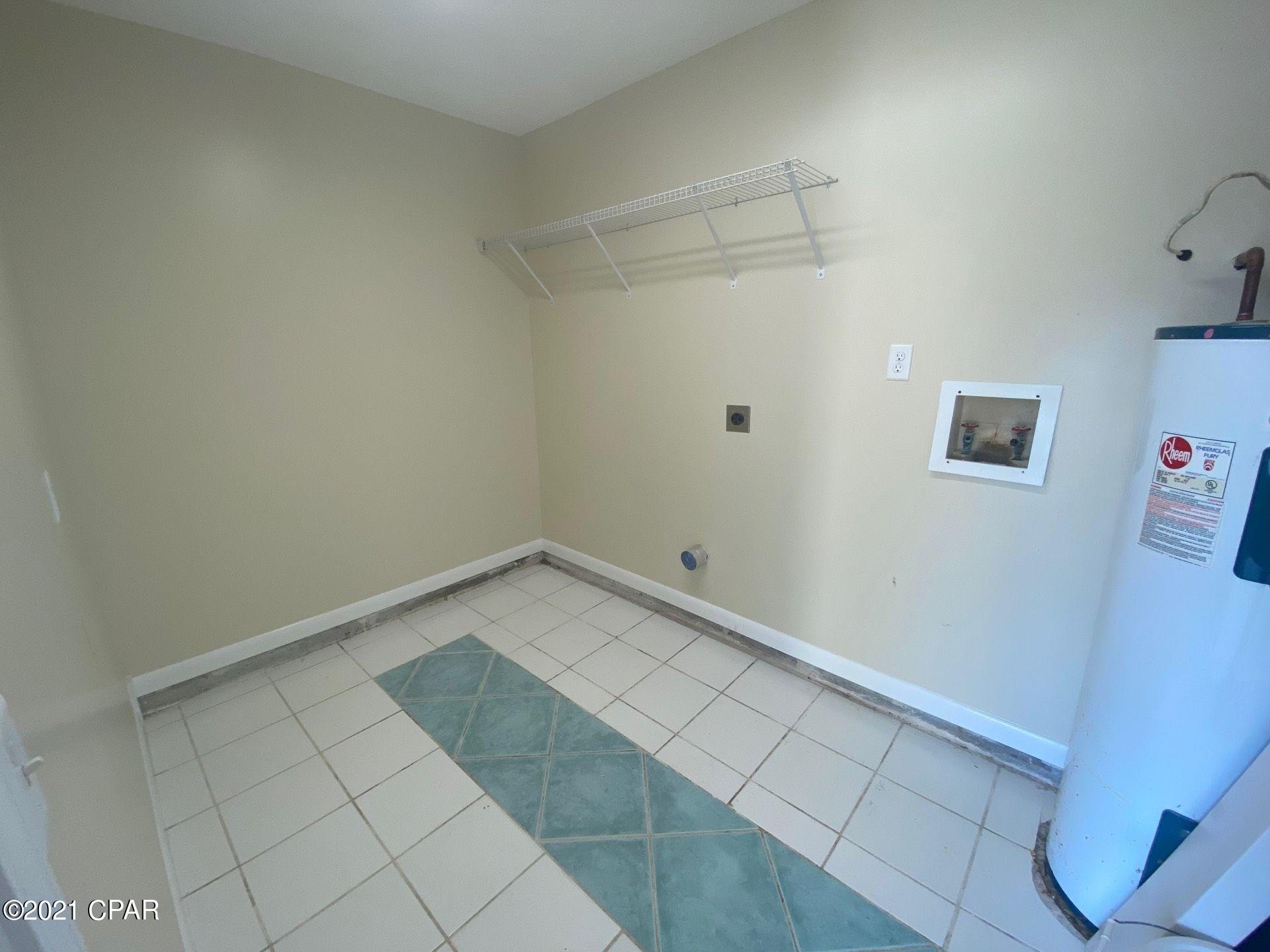 [No Recorded Subdiv] - Residential Lease