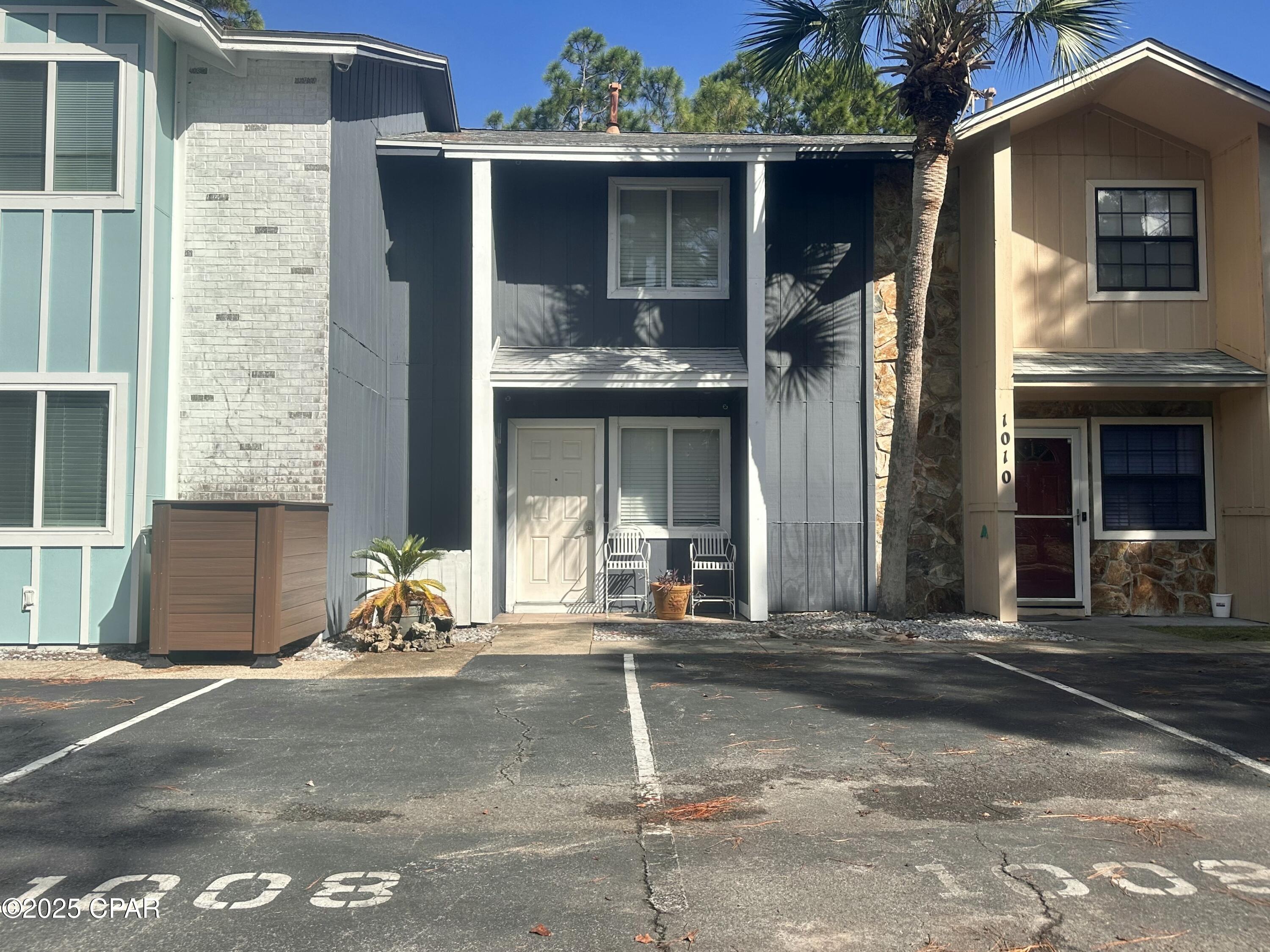 Harbour Towne - Residential