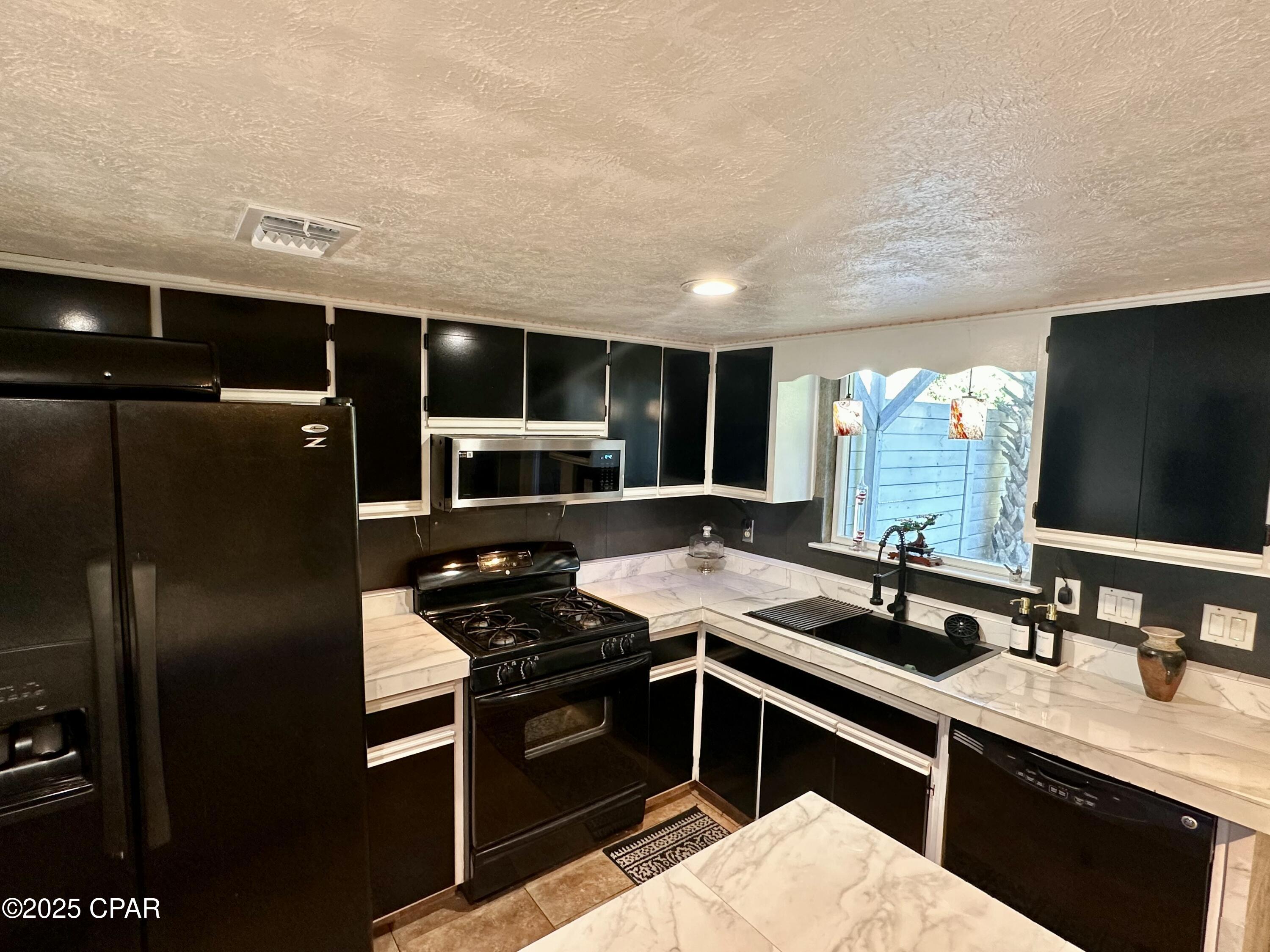 Harbour Towne - Residential