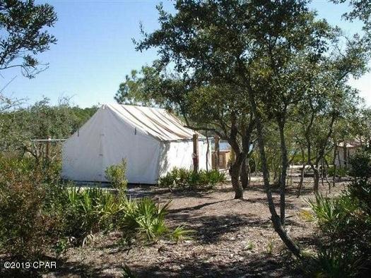 Rivercamps On Crooked Creek - Land