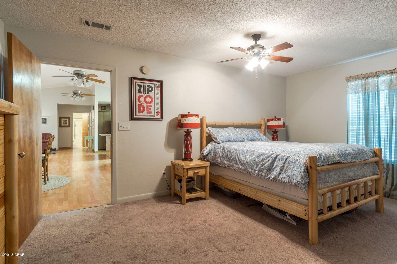 Dogwood Lakes - Residential