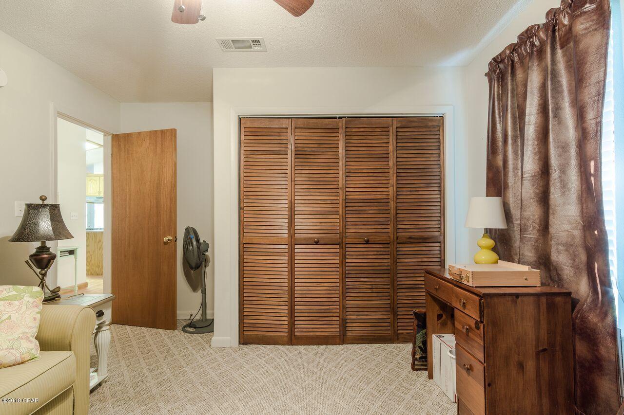 Dogwood Lakes - Residential