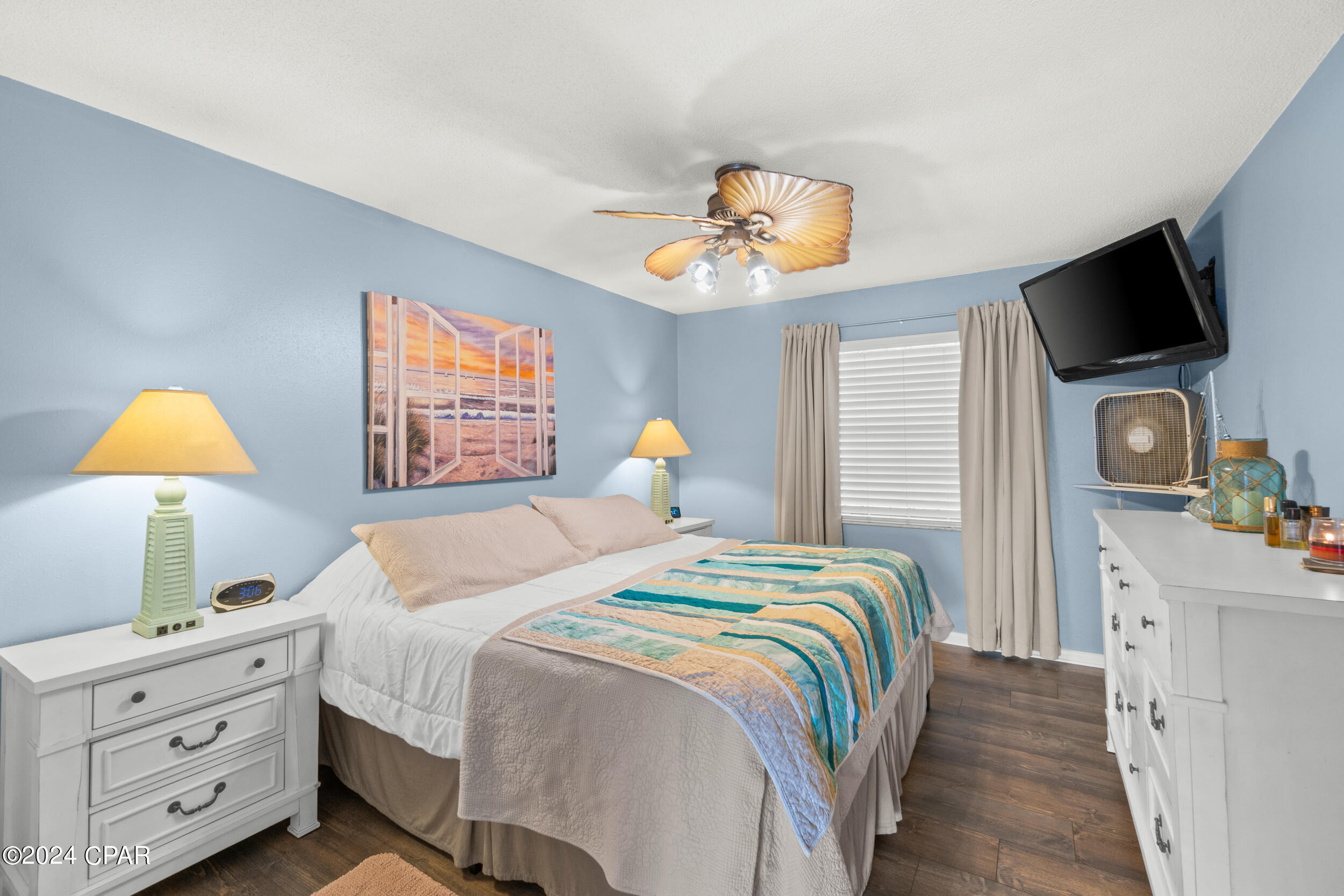 Sunny Hills Unit 4 - Residential