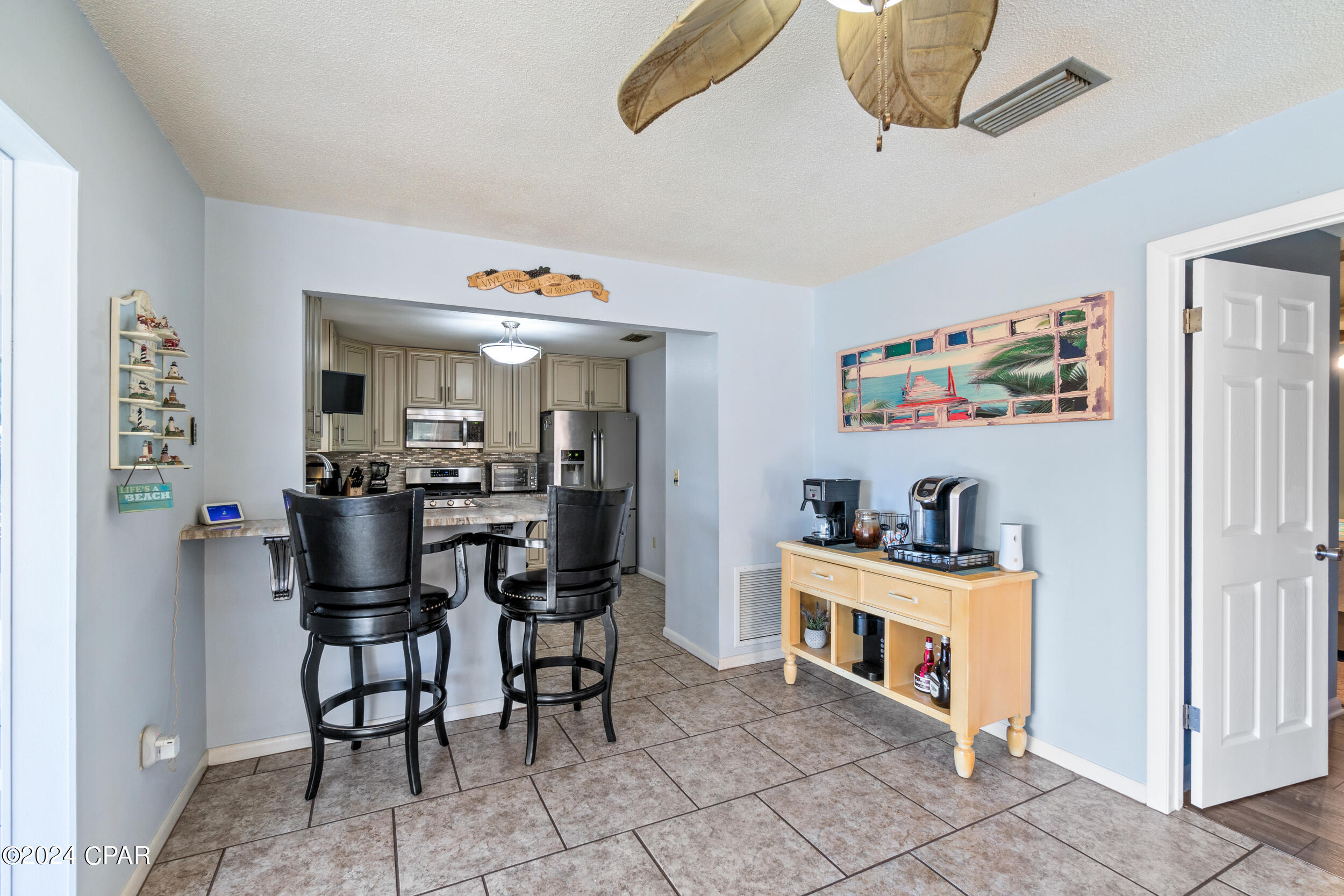 Sunny Hills Unit 4 - Residential