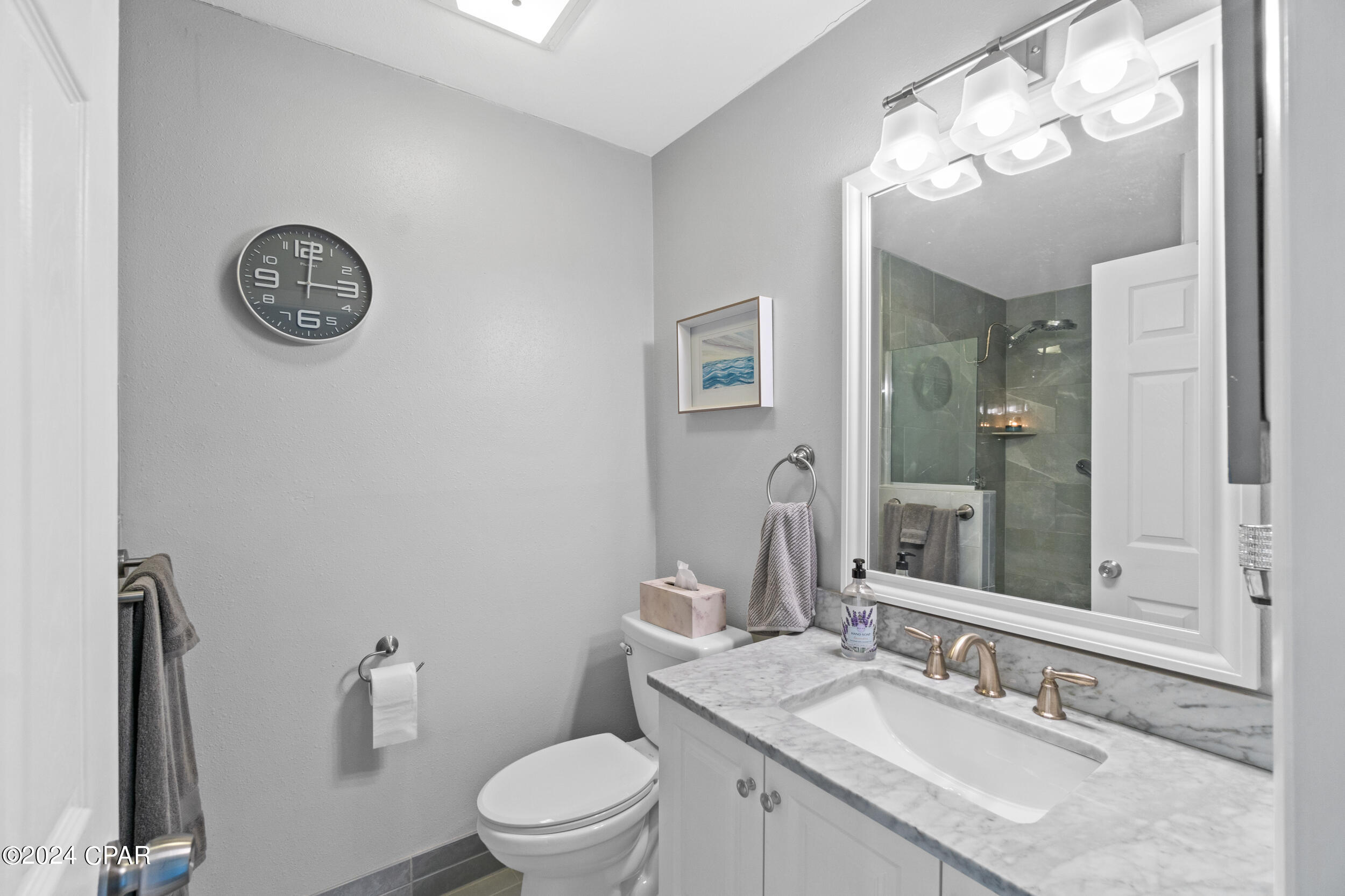 Sunny Hills Unit 4 - Residential