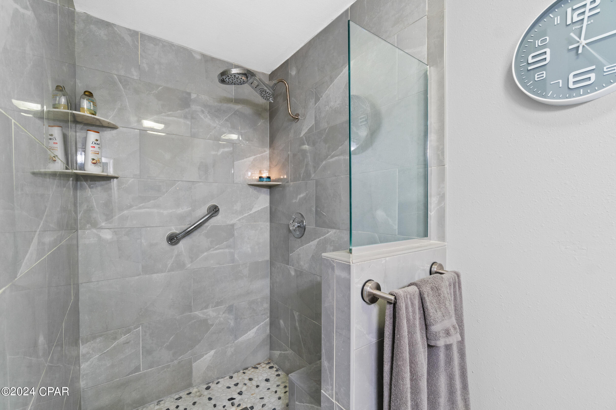 Sunny Hills Unit 4 - Residential