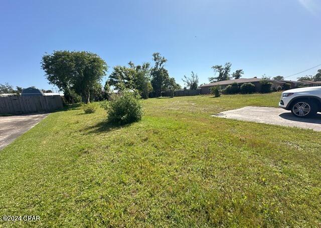 [No Recorded Subdiv] - Land