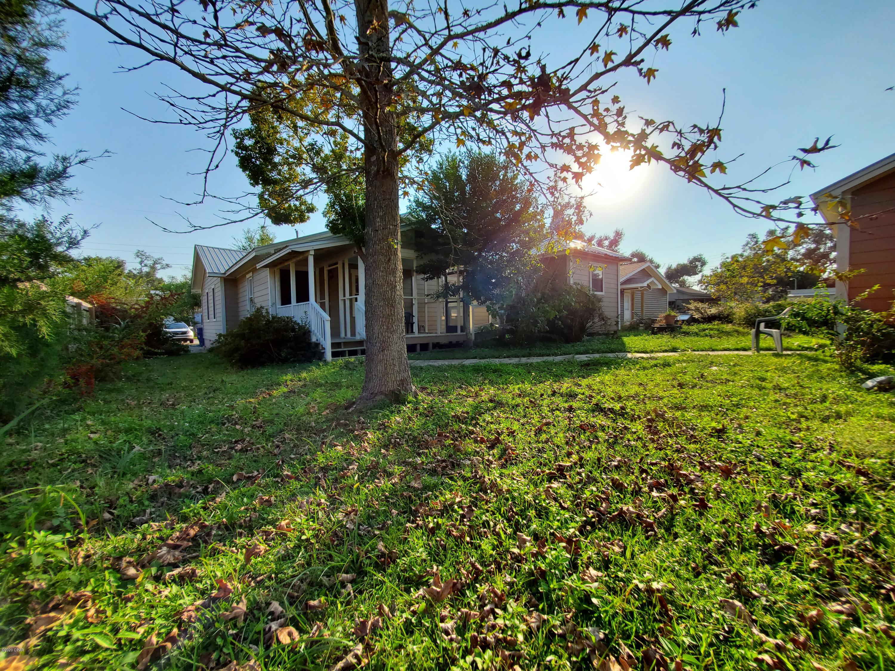 [No Recorded Subdiv] - Residential