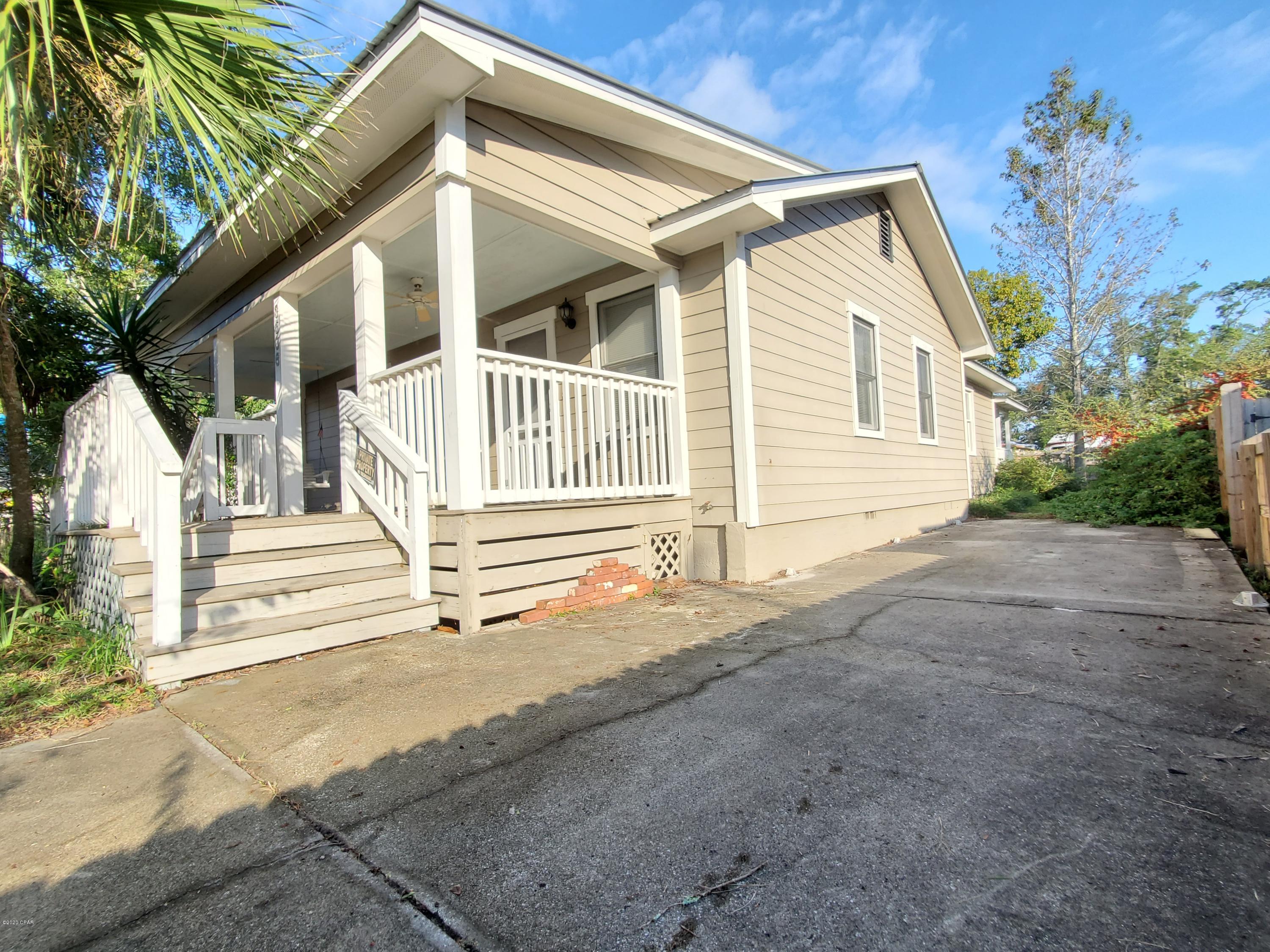 [No Recorded Subdiv] - Residential