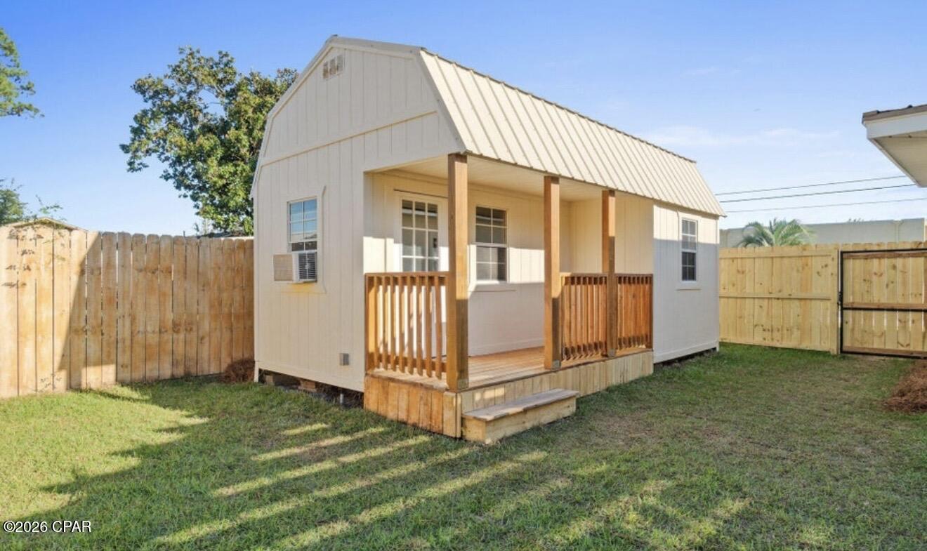 Venetian Villa - Residential