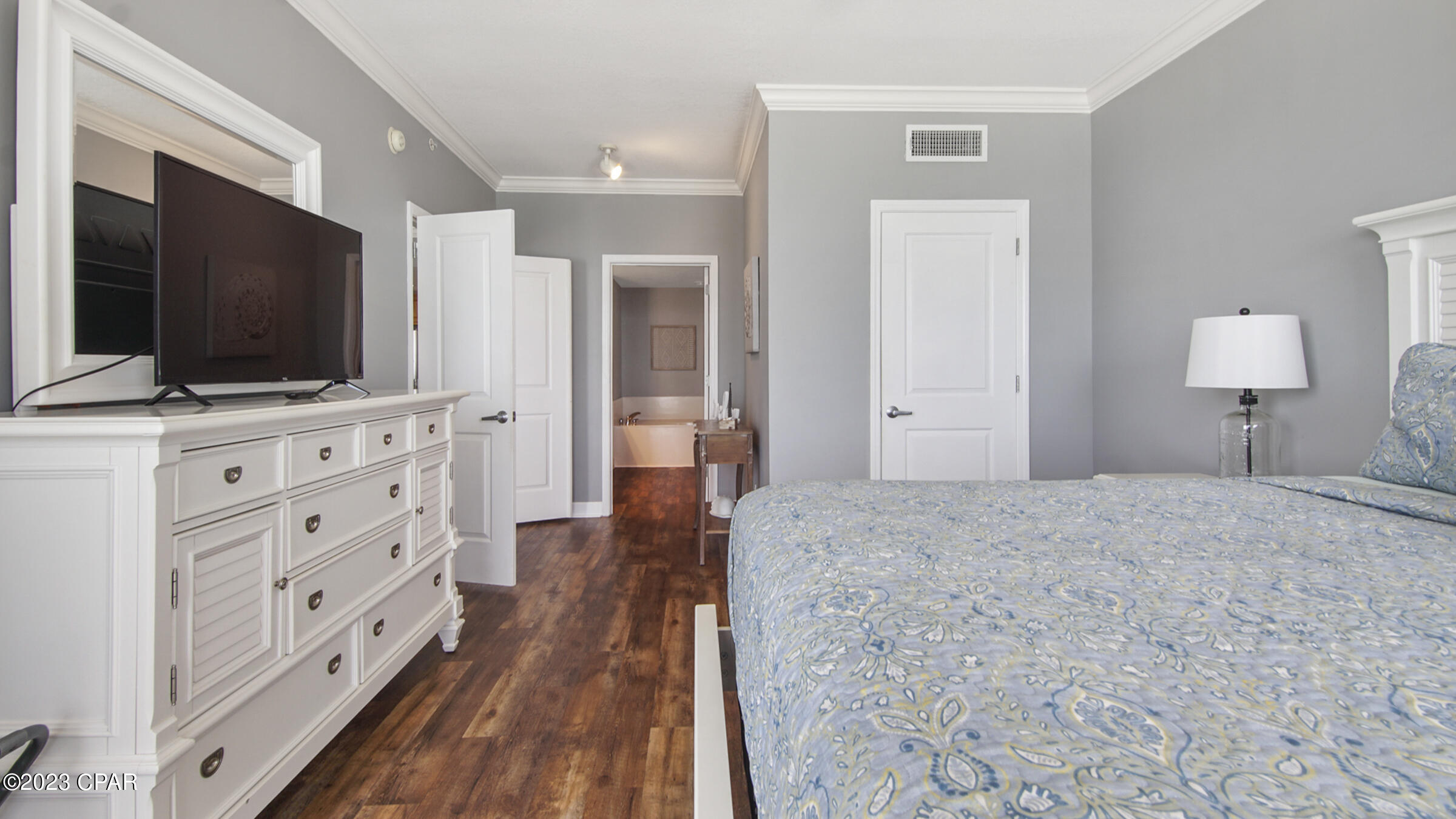 Grandview East At Long Beach - Residential