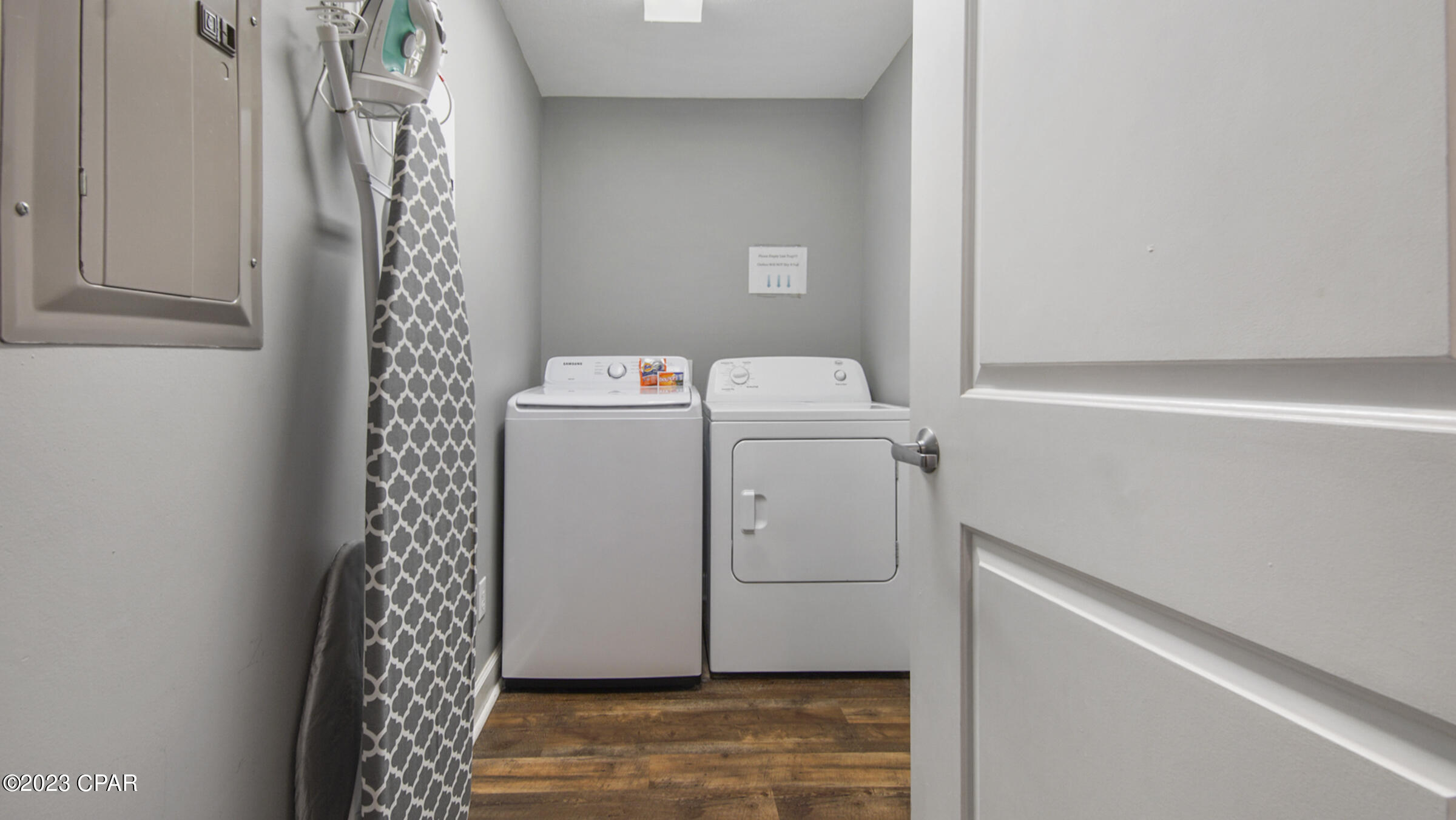 Grandview East At Long Beach - Residential