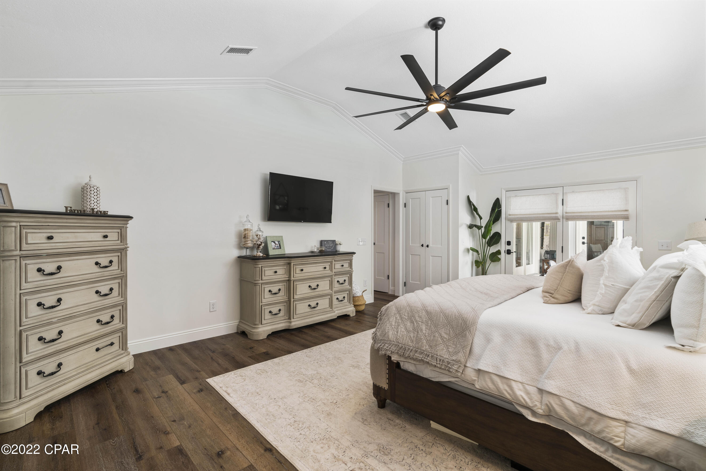 Kings Point - Residential