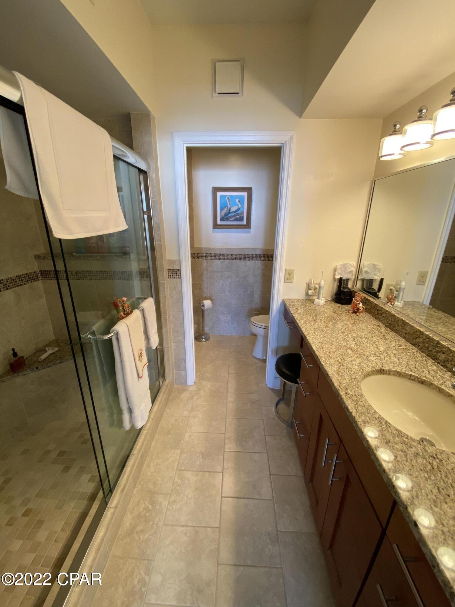 Summerwinds Condo - Residential