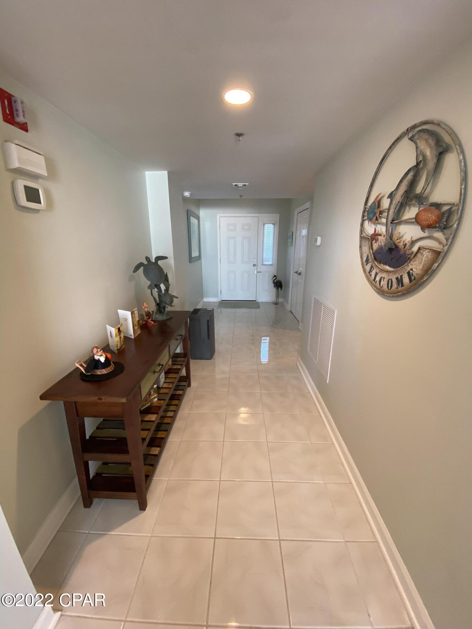 Summerwinds Condo - Residential