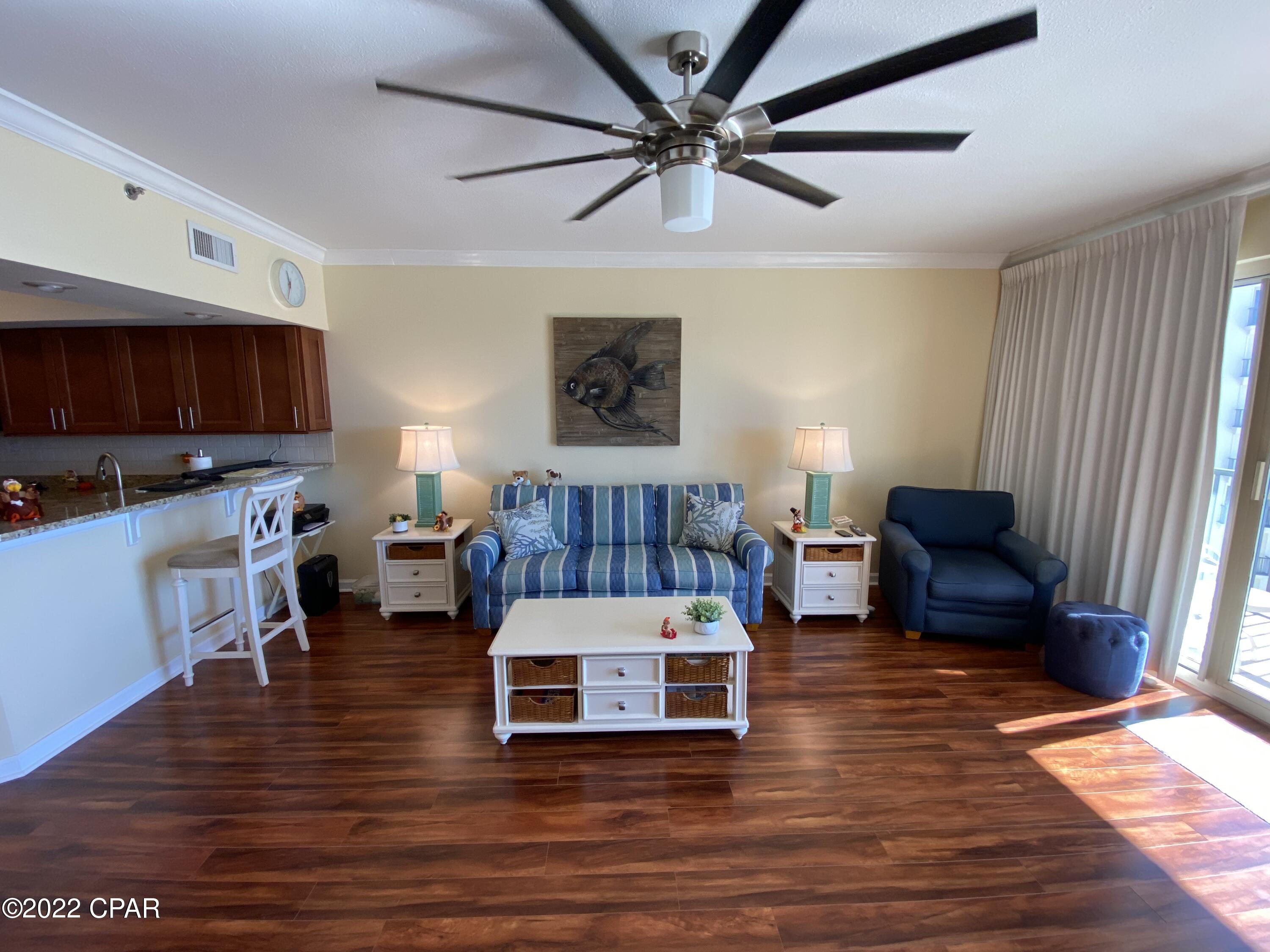 Summerwinds Condo - Residential