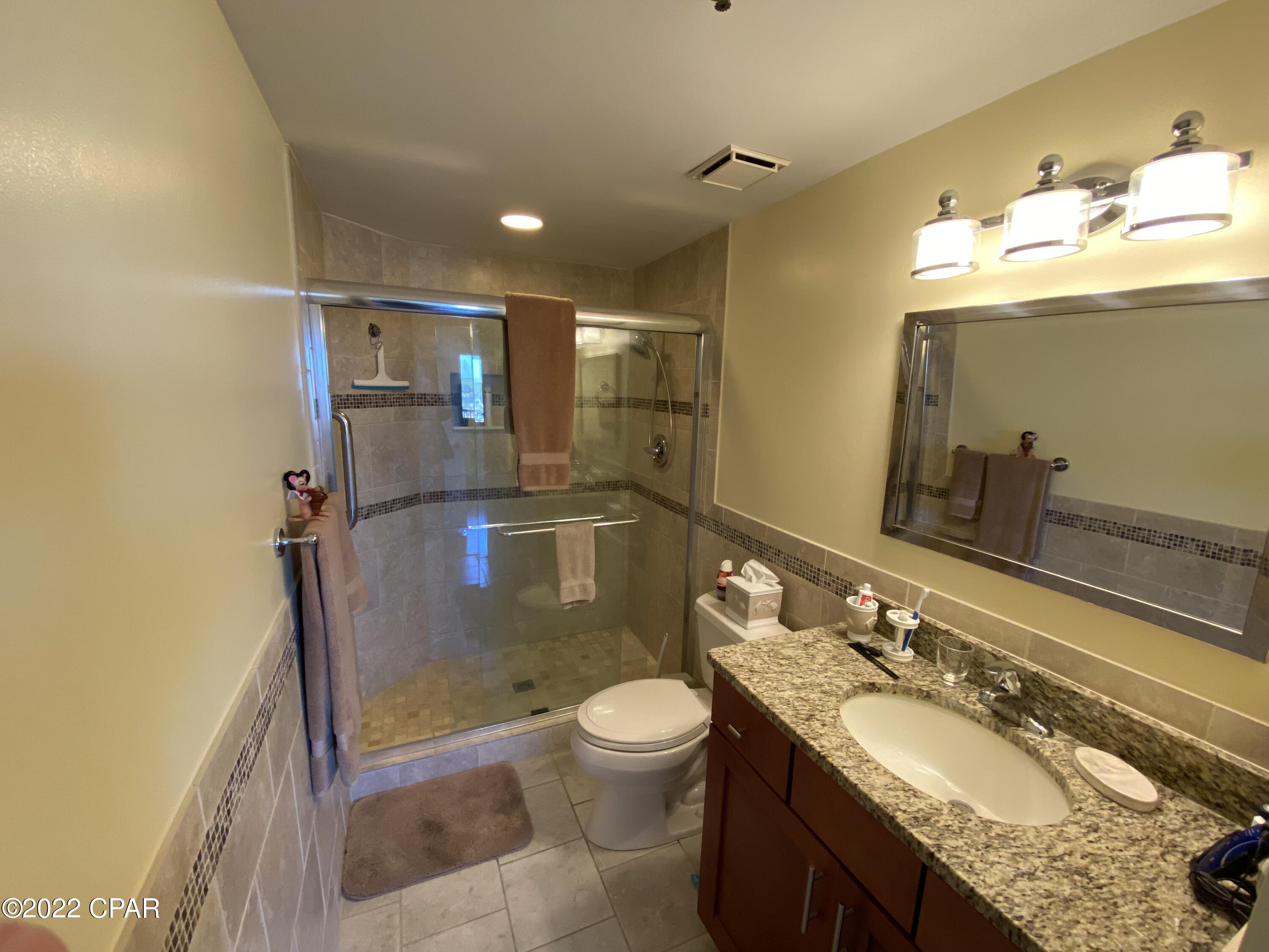 Summerwinds Condo - Residential