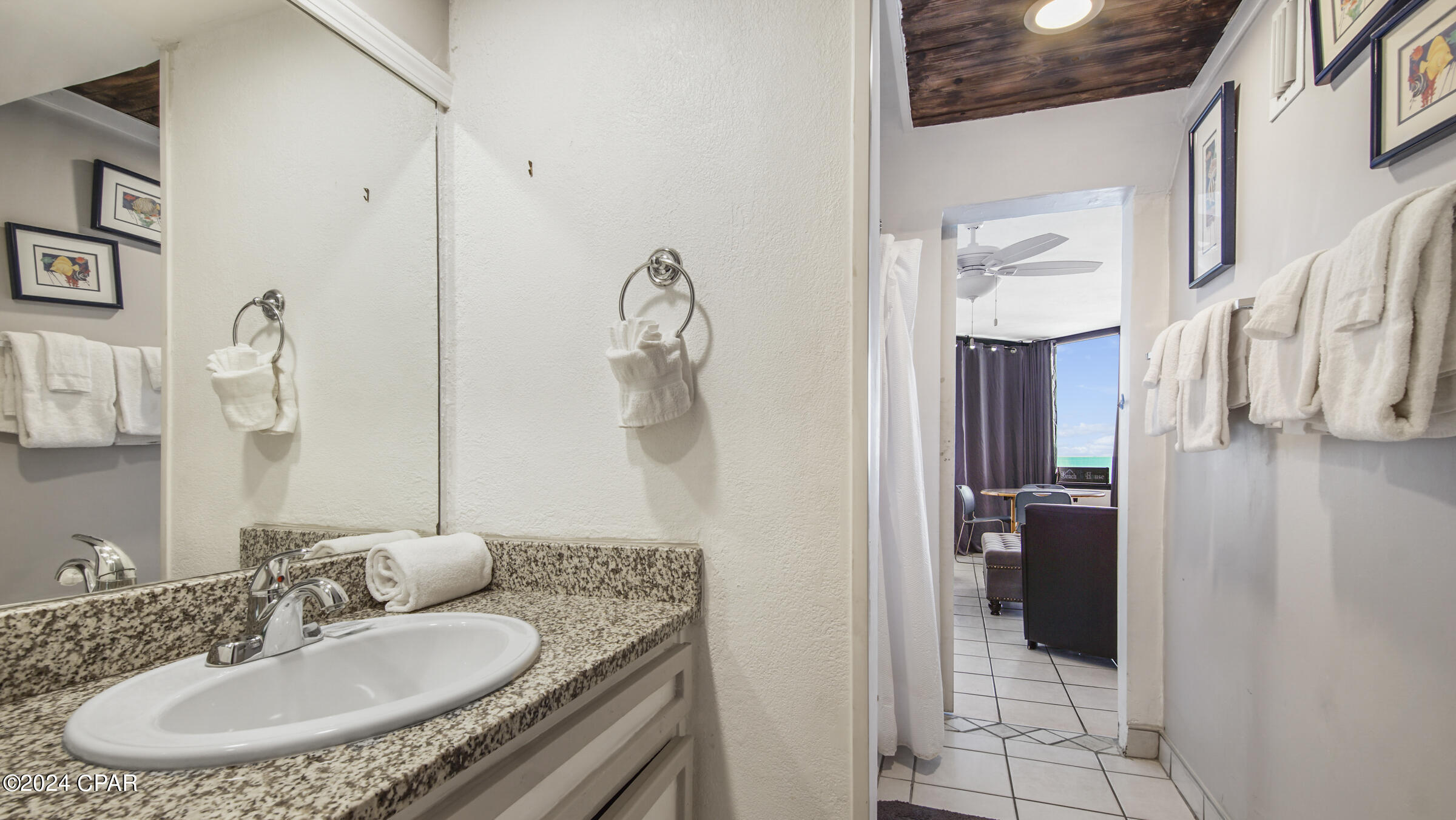 Sunbird Condo - Residential