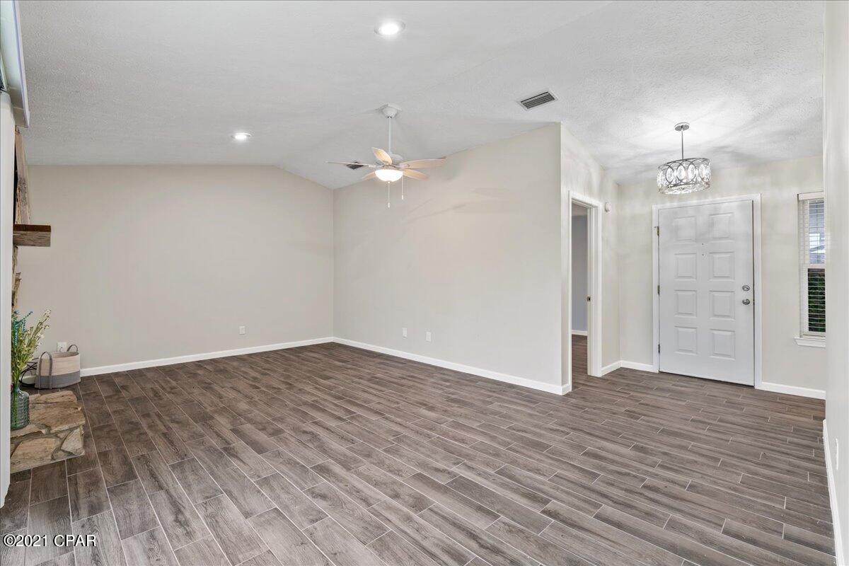 Derby Woods 2nd Add - Residential