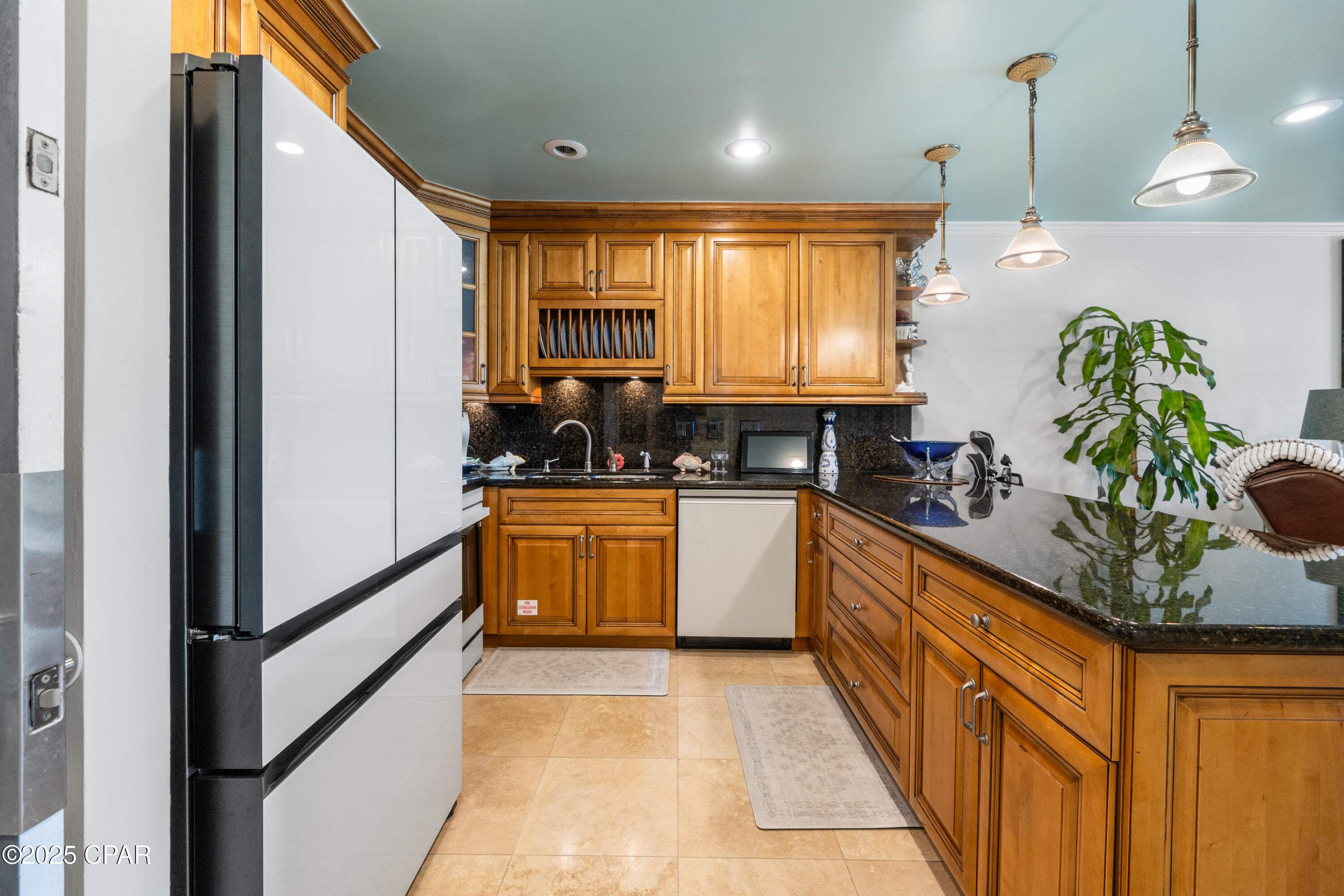 Bay Point Harbour Villas - Residential