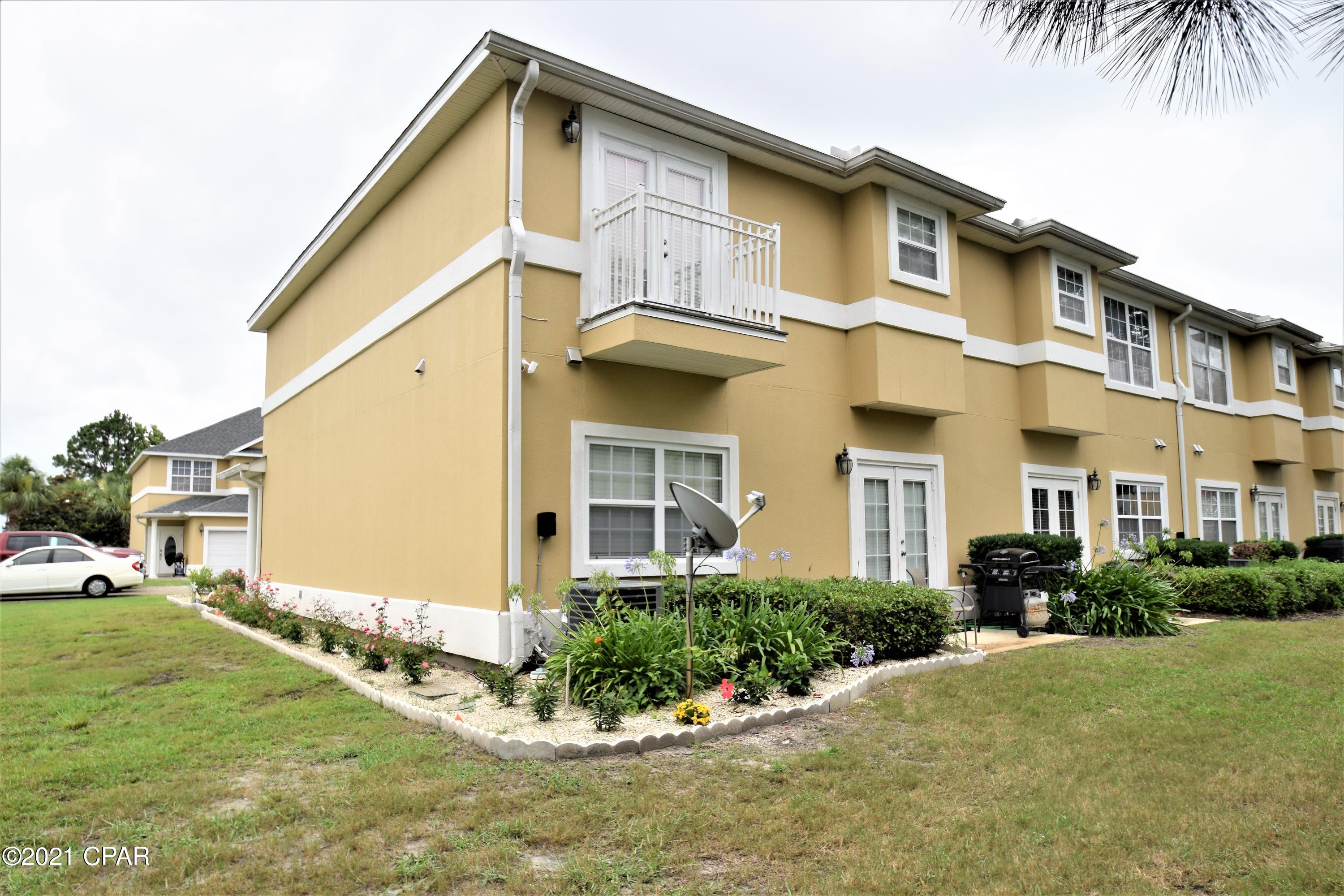 Annabella's Townhomes - Residential