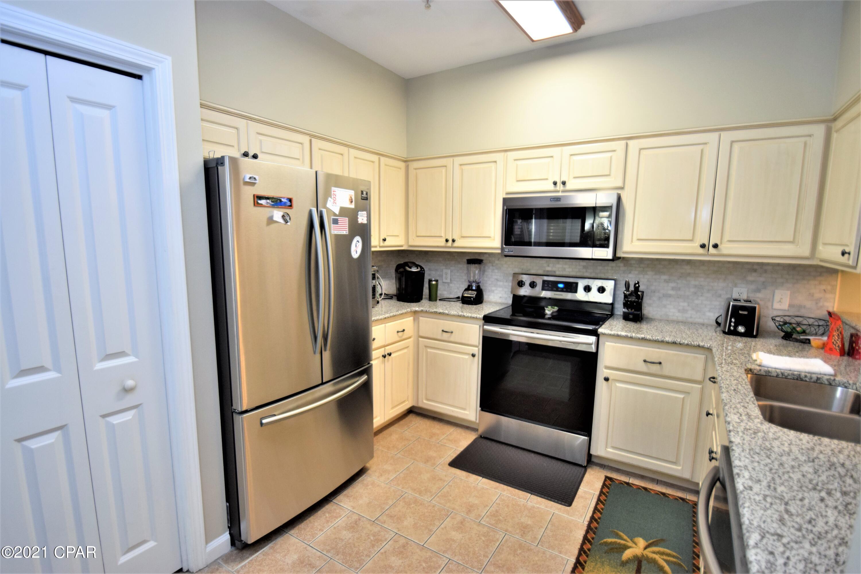 Annabella's Townhomes - Residential